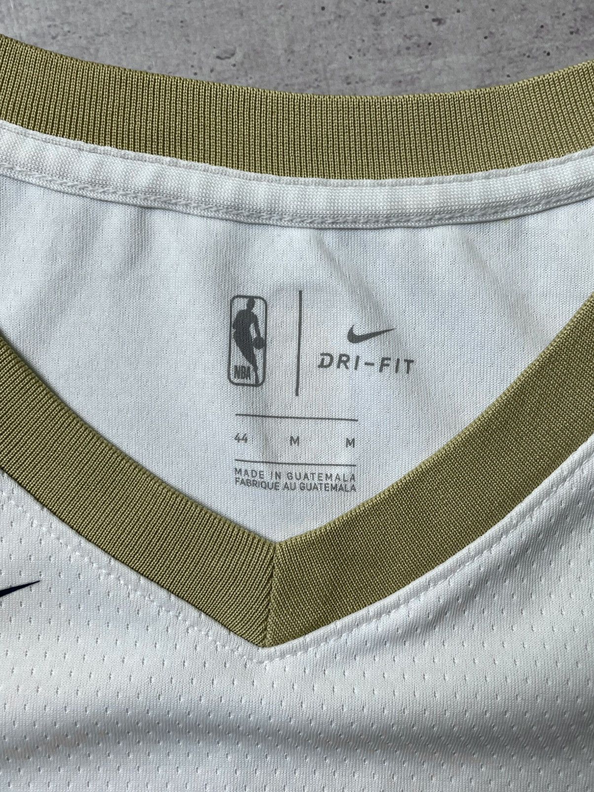 NBA Nike New Orleans Pelicans Zion Williamson Size US M / EU 48-50 / 2 - 8 Thumbnail