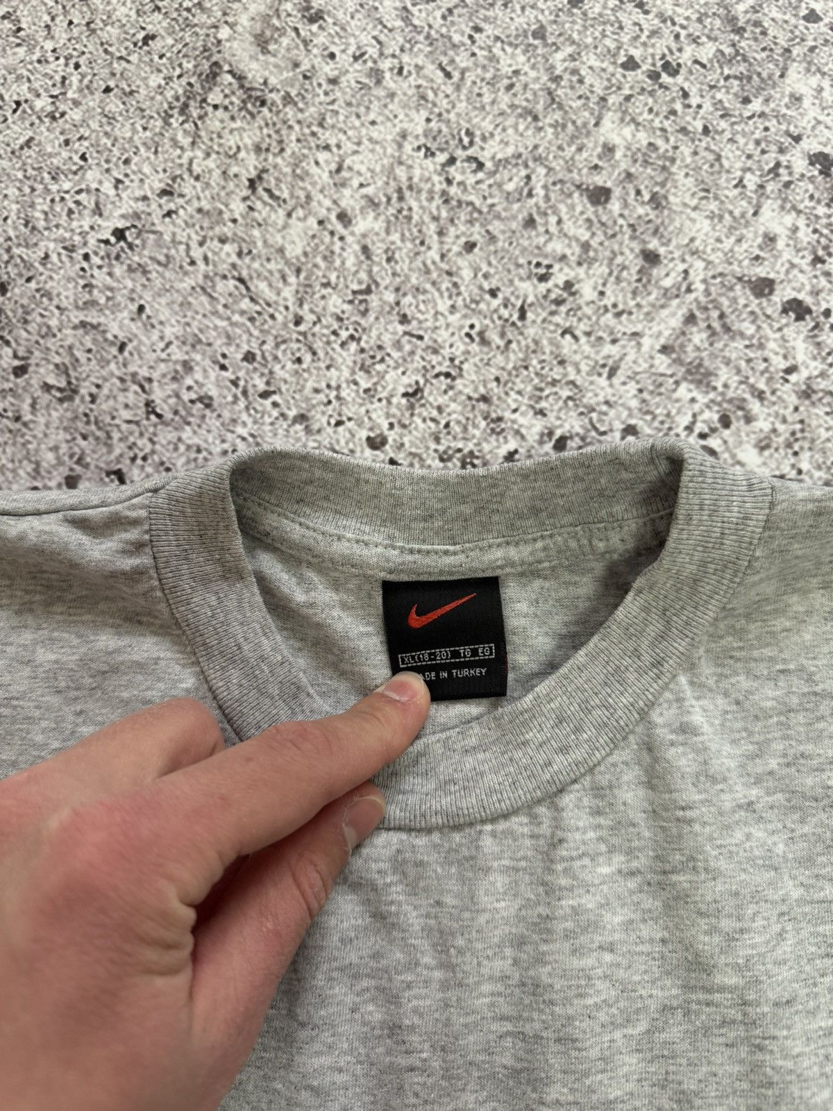 Nike × Vintage Vintage 1990’s Nike Made In USA Retro T-Shirt Y2K Hype Size US S / EU 44-46 / 1 - 7 Thumbnail