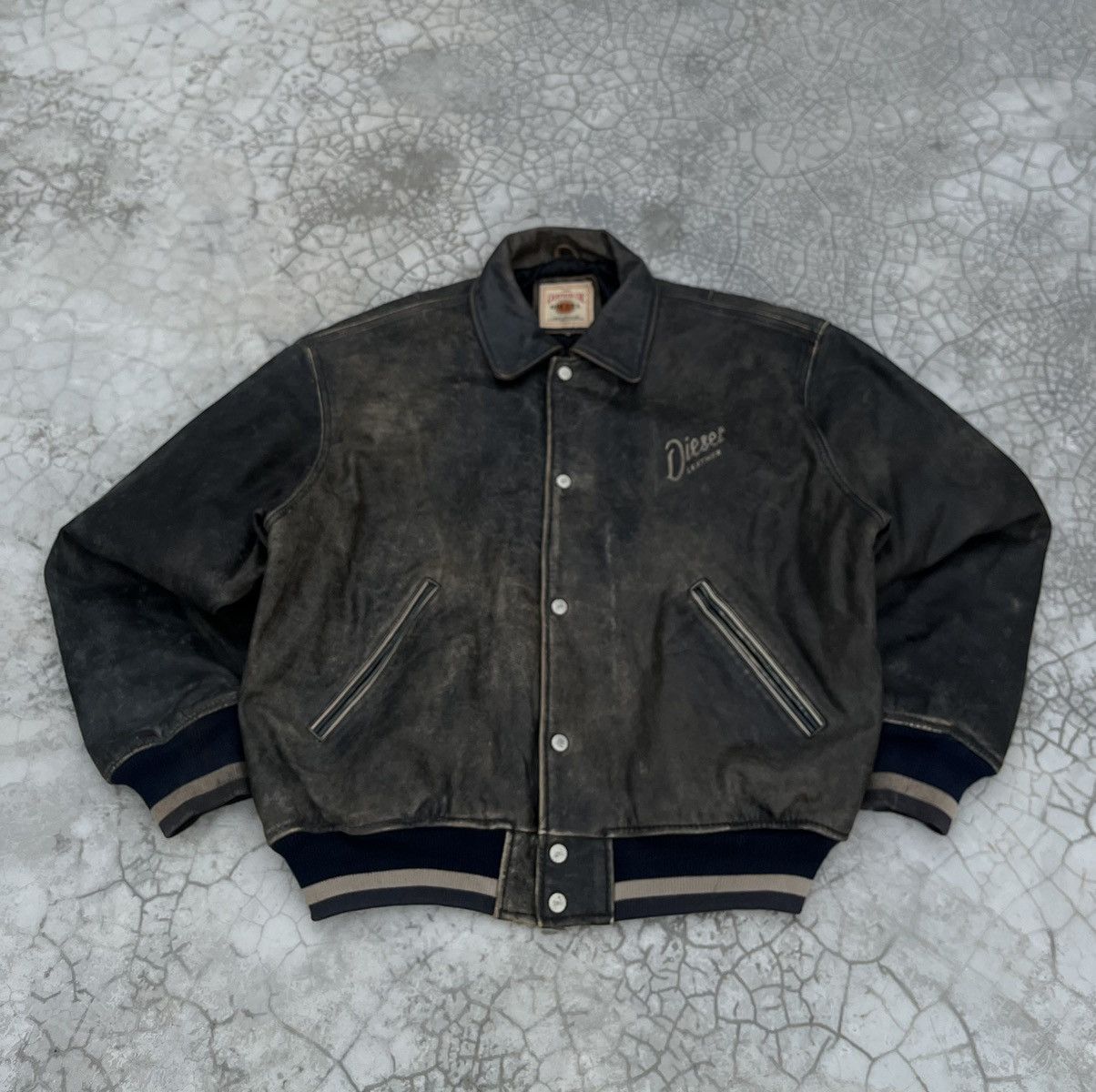 Diesel VTG VARSITY Diesel Colorado 90s leather DISTRESSED jacket Size US M / EU 48-50 / 2 - 1 Thumbnail