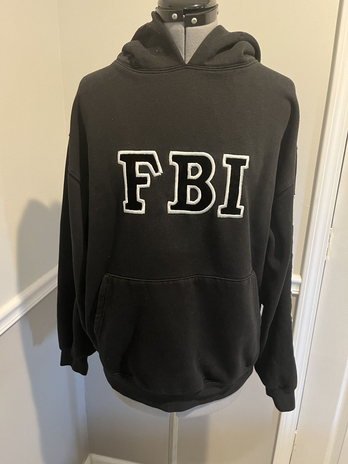 Vintage FBI Washington DC N&T Black Cotton Blend Hoodie large Size US L / EU 52-54 / 3 - 1 Thumbnail