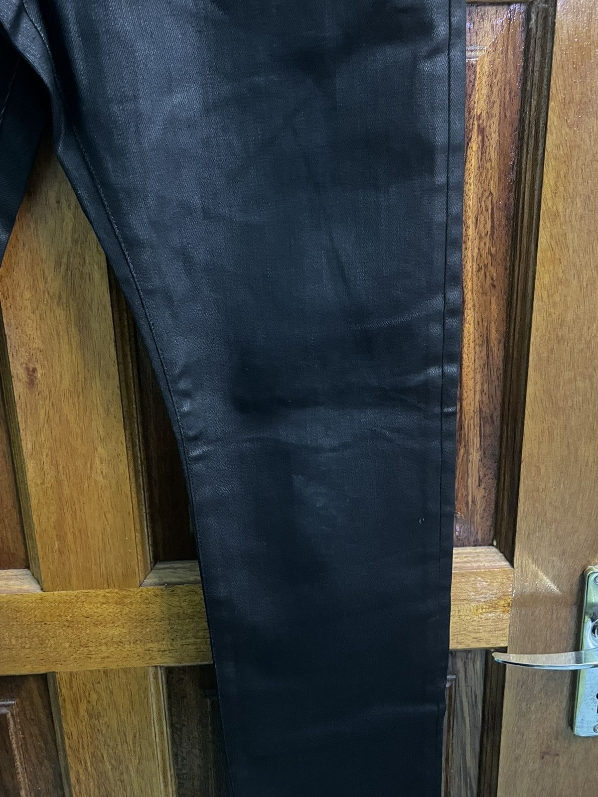 Saint Laurent Paris Saint Laurent Paris 14AW Coated Skinny Denim Pants Size US 35 - 5 Thumbnail