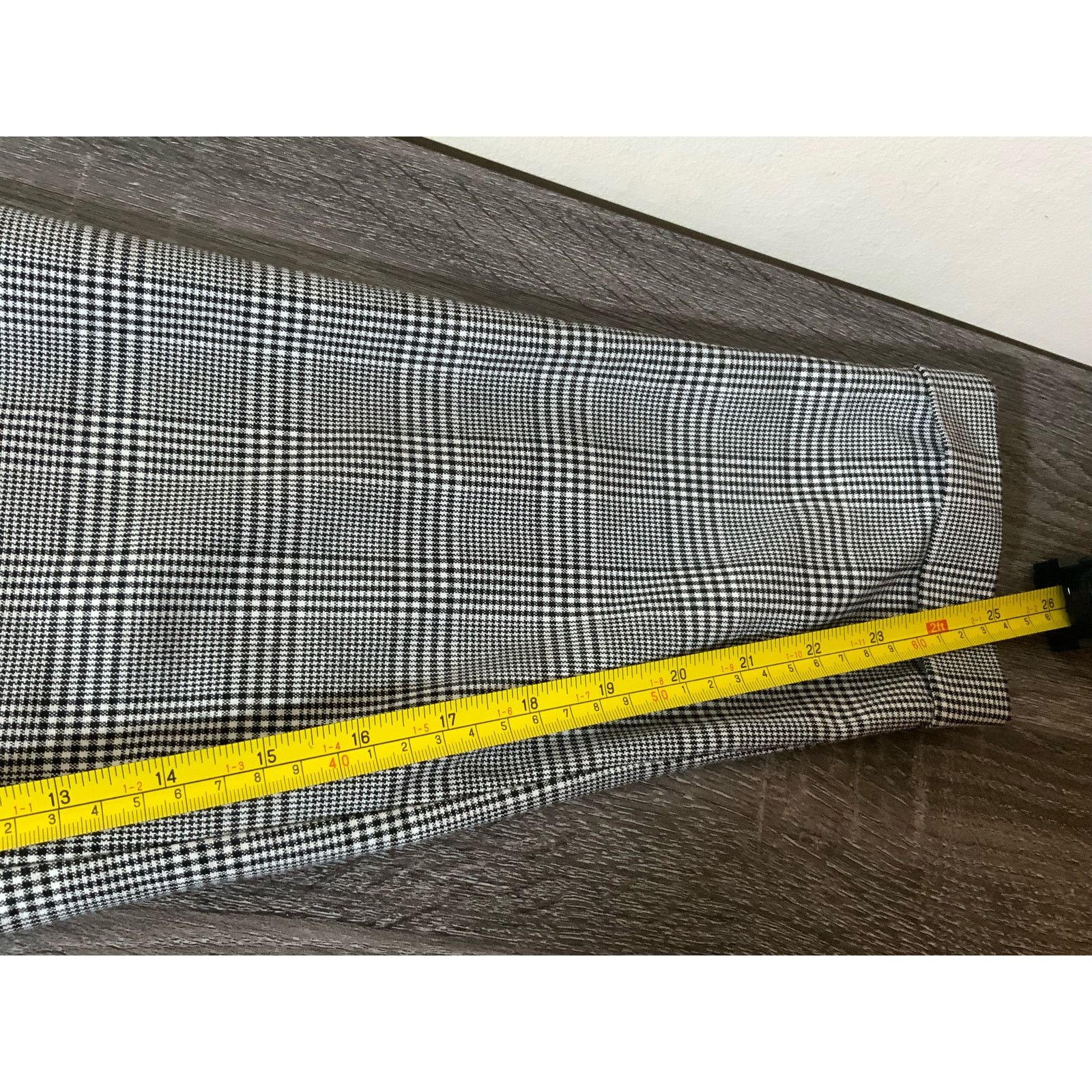 Zara Zara Trafaluc Collection Paperbag Black and White Plaid Pant Size 28" / US 6 / IT 42 - 7 Thumbnail