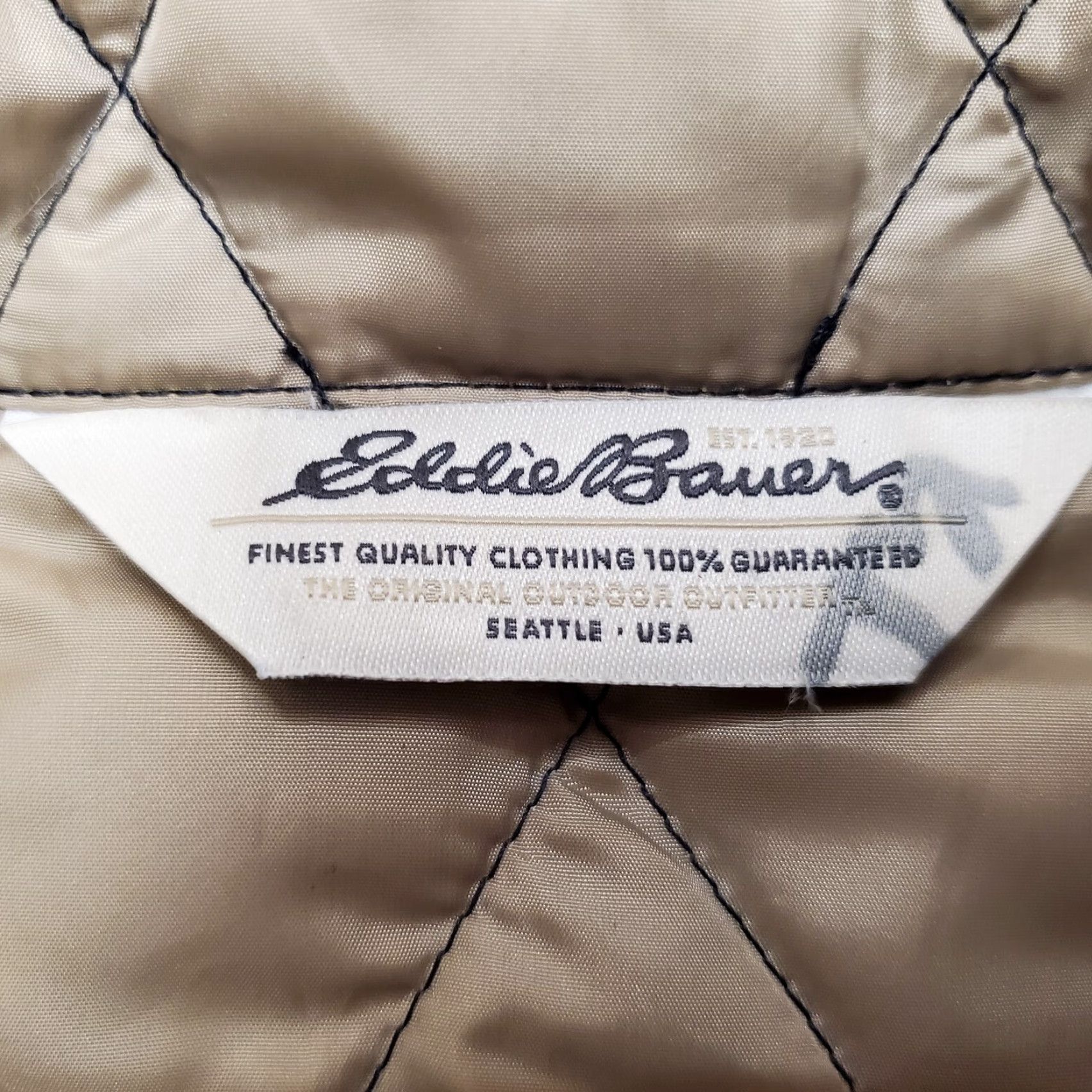 Eddie Bauer VINTAGE Eddie Bauer Vest Women S Black Premium Quality Goose Down Puffer 550 Fill Wind-Resistant/Snap Sleeveless Size S / US 4 / IT 40 - 4 Thumbnail