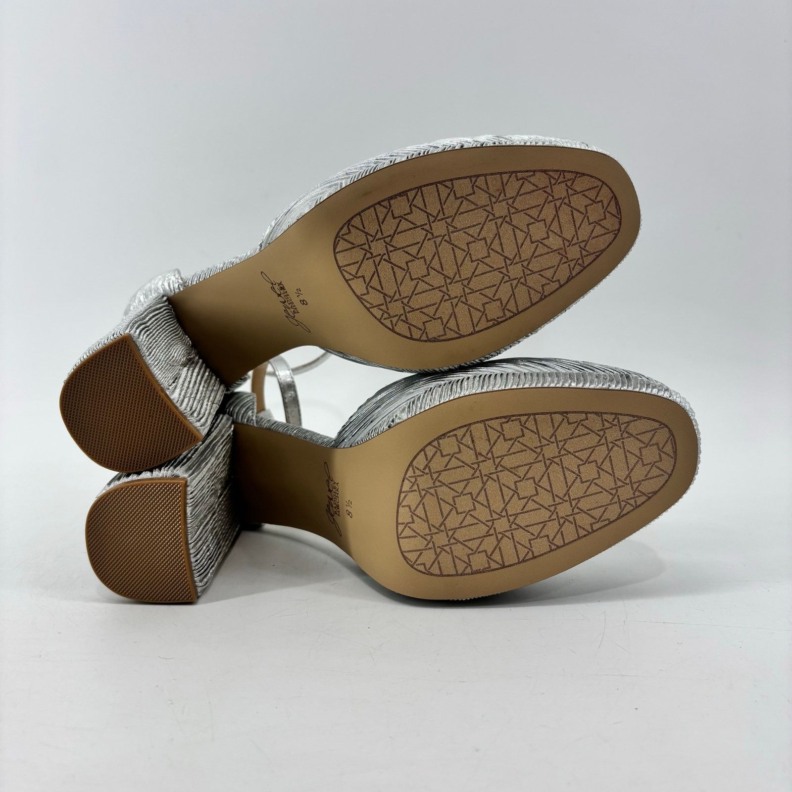 Other Jewel Badgley Mischka Womens 8.5 Silver Stephanie Heel Block Size US 8.5 / IT 38.5 - 5 Thumbnail