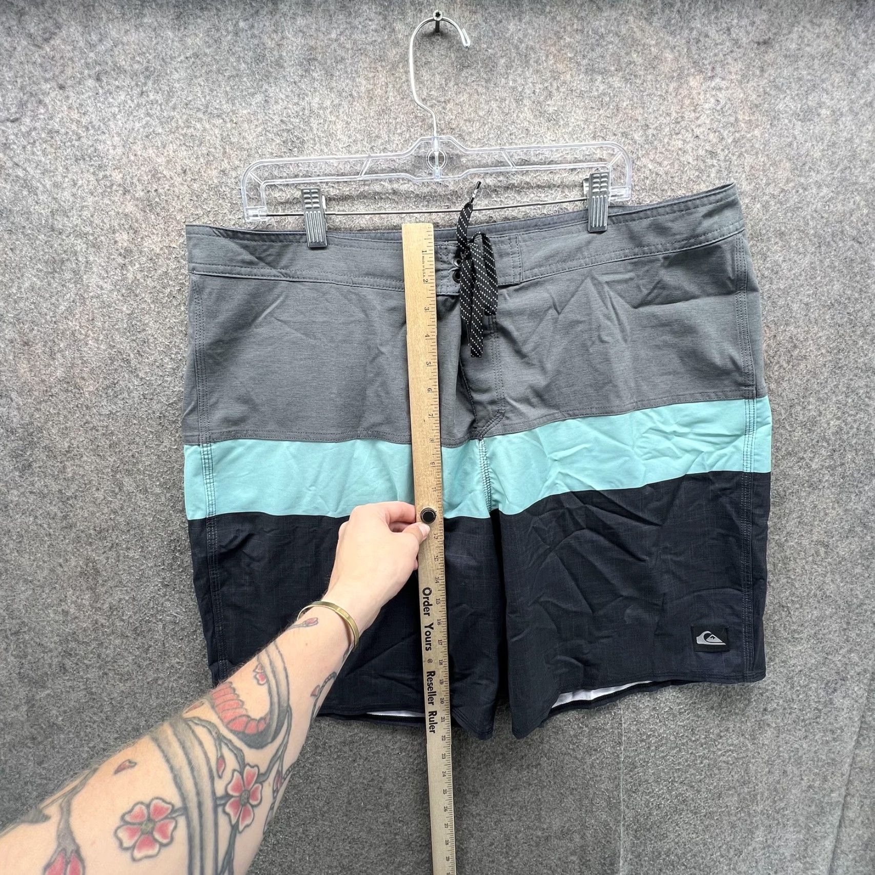 Quiksilver Quiksilver Mens Board Shorts 40 Multicolor Highline Drawstring Surf Beach Pattern Colorblock Polyester Spandex Size US 40 / EU 56 - 7 Thumbnail