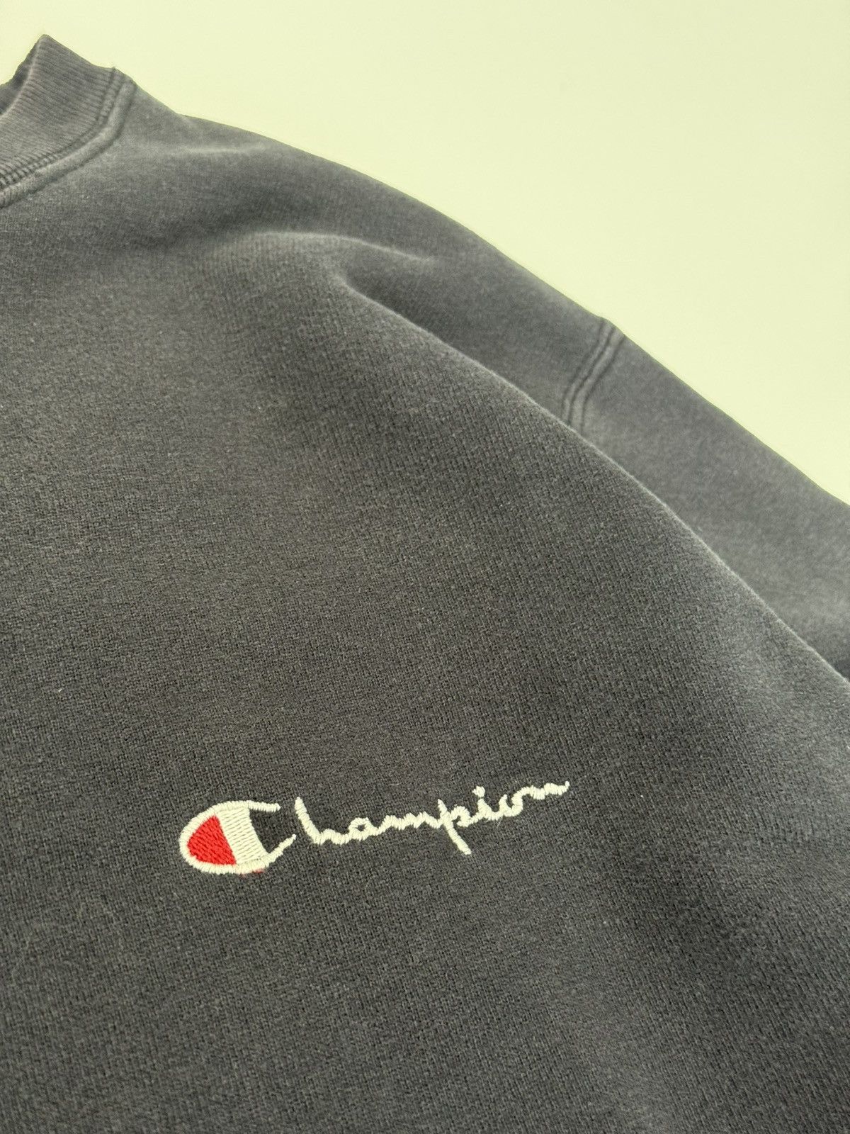 Champion 🔥 80's Champion Made in USA Distressed Blue Boxy sweatshirt Size US M / EU 48-50 / 2 - 5 Thumbnail