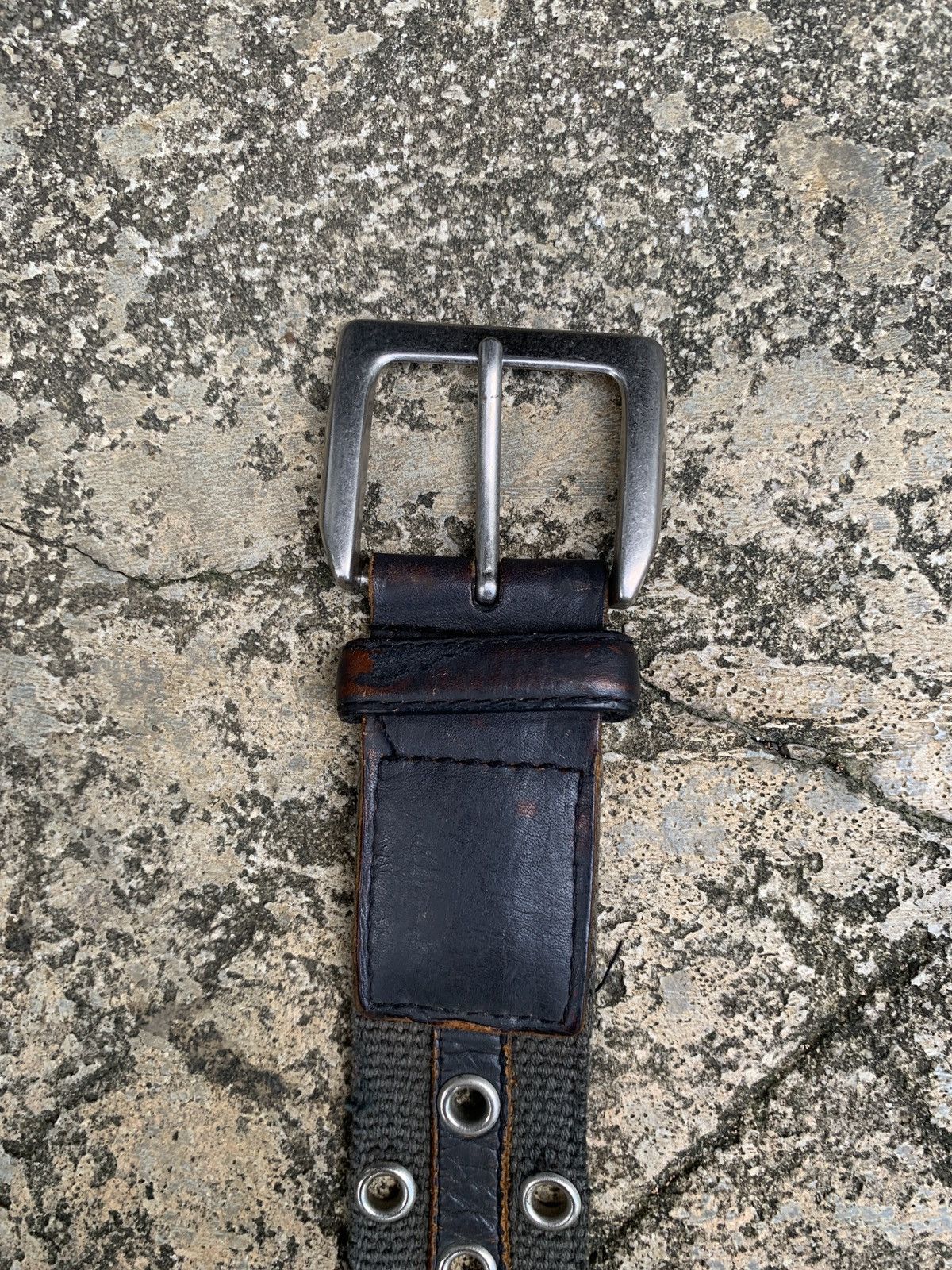 Armani Exchange × Seditionaries Armani Exchange Italy Genuine Leather Eyelete Spike Belt Size ONE SIZE - 5 Thumbnail