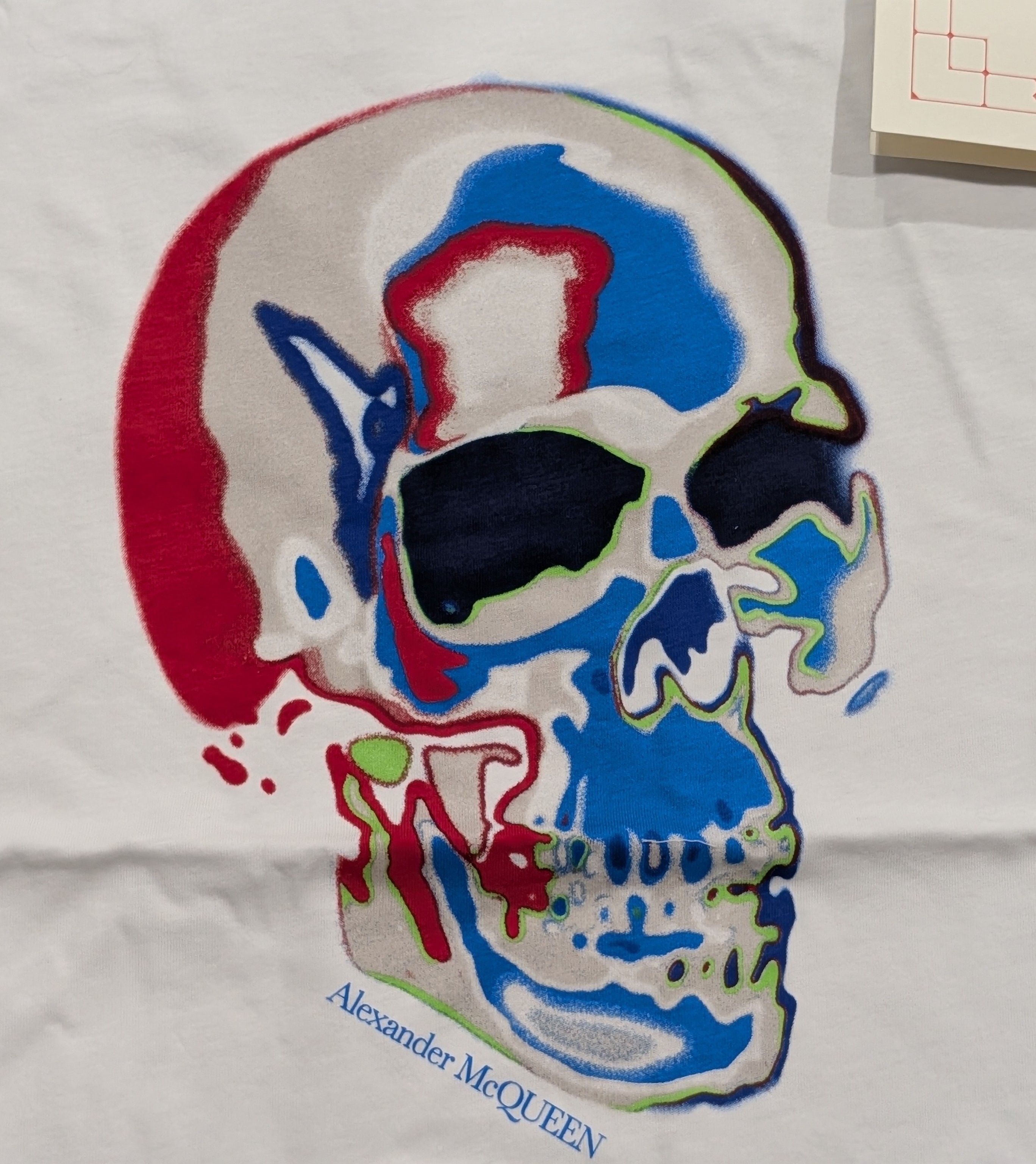 Alexander McQueen Alexander McQueen Solarised Skull Crewneck T-Shirt White S Size US S / EU 44-46 / 1 - 3 Thumbnail
