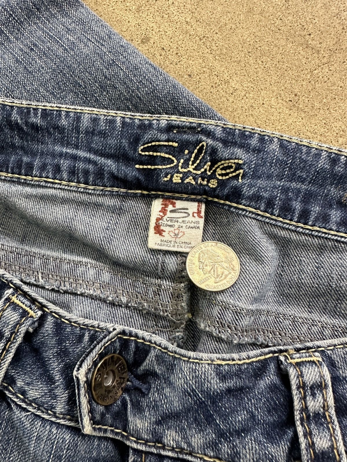 Silver Jeans Co. Silver Jeans Low Rise Bootcut Light Blue Denim Size US 30 / EU 46 - 4 Thumbnail