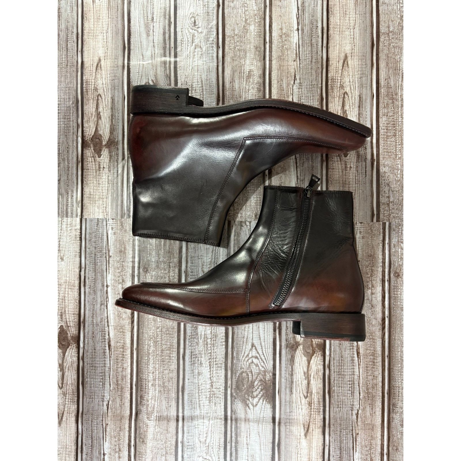 John Varvatos John Varvatos Amsterdam Apron Leather Boots size 9 burgundy Size US 9 / EU 42 - 5 Thumbnail