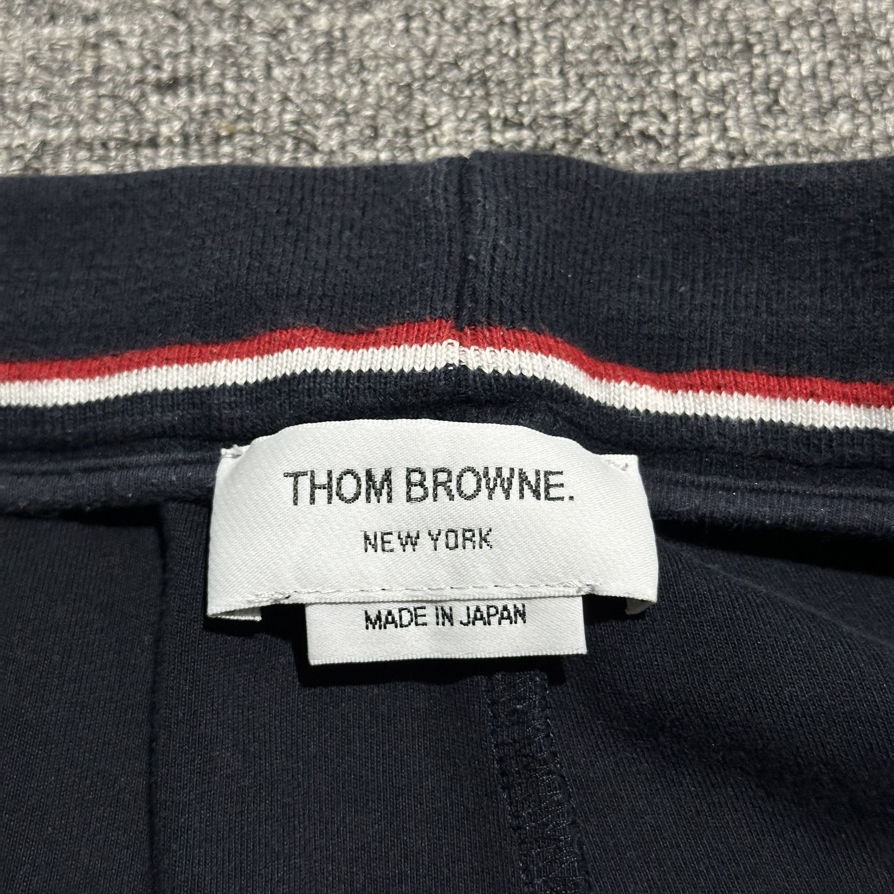 Thom Browne Vintage Thom Browne Shorts Size US 31 - 4 Thumbnail