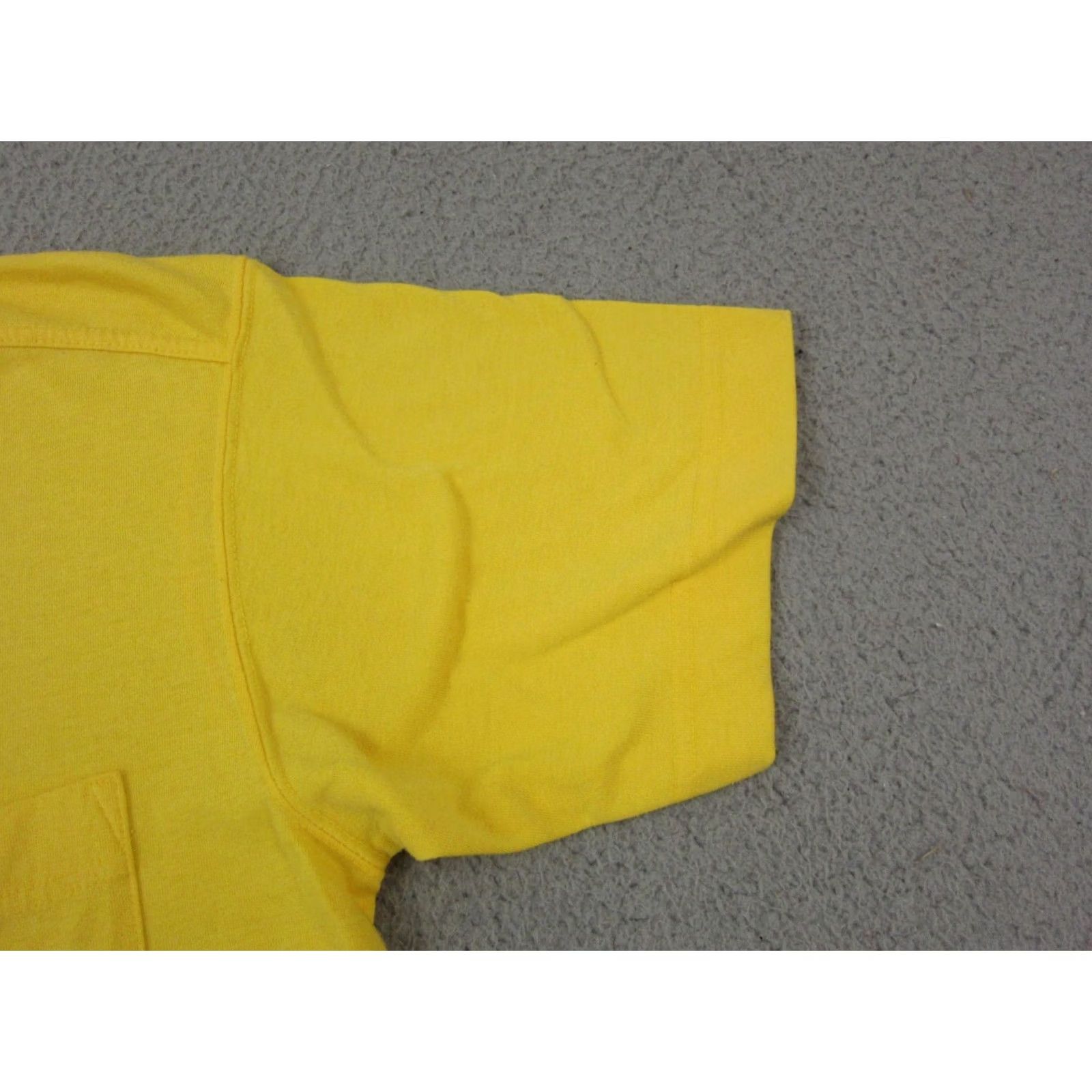 Essentials VINTAGE Basic Essentials Shirt Womens Medium Yellow 90s Single Stitch Tee Size M / US 6-8 / IT 42-44 - 4 Thumbnail