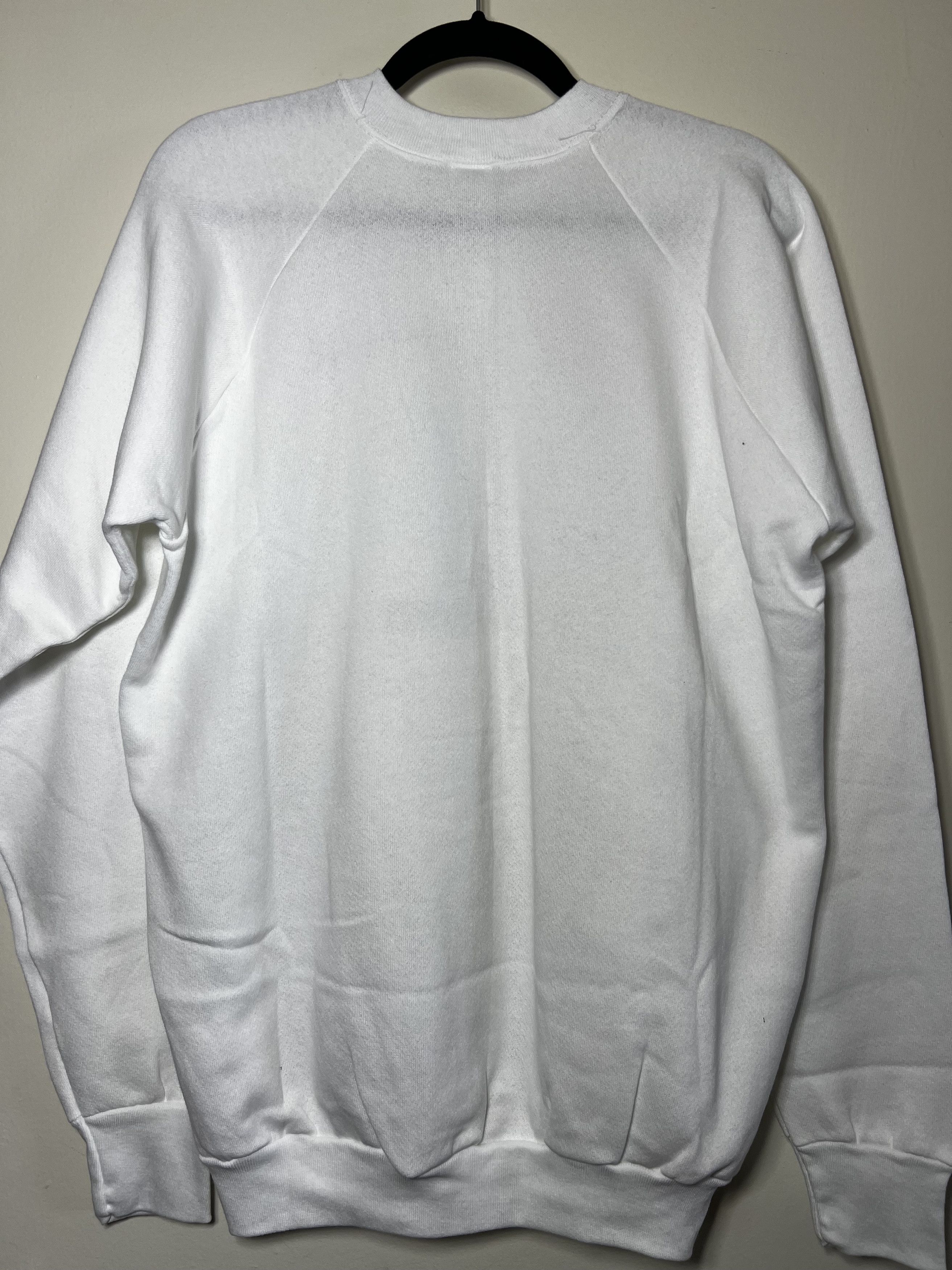 Vintage Vintage Celebrate Freedom Read a Banned Book Crewneck Size US XL / EU 56 / 4 - 4 Thumbnail