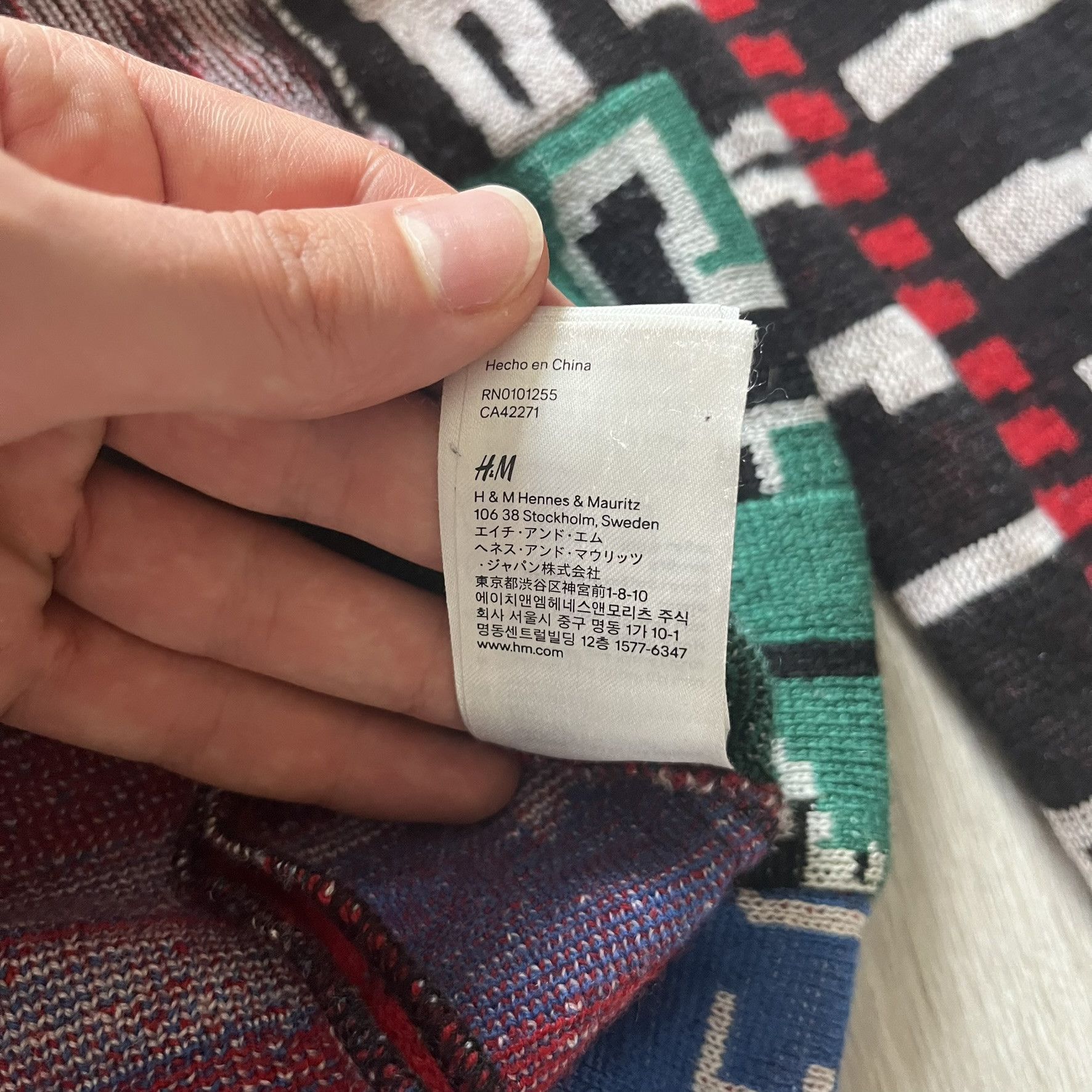 H&M × Maison Margiela Maison Margiela x H&M Football Scarf Sweater Size US S / EU 44-46 / 1 - 7 Thumbnail