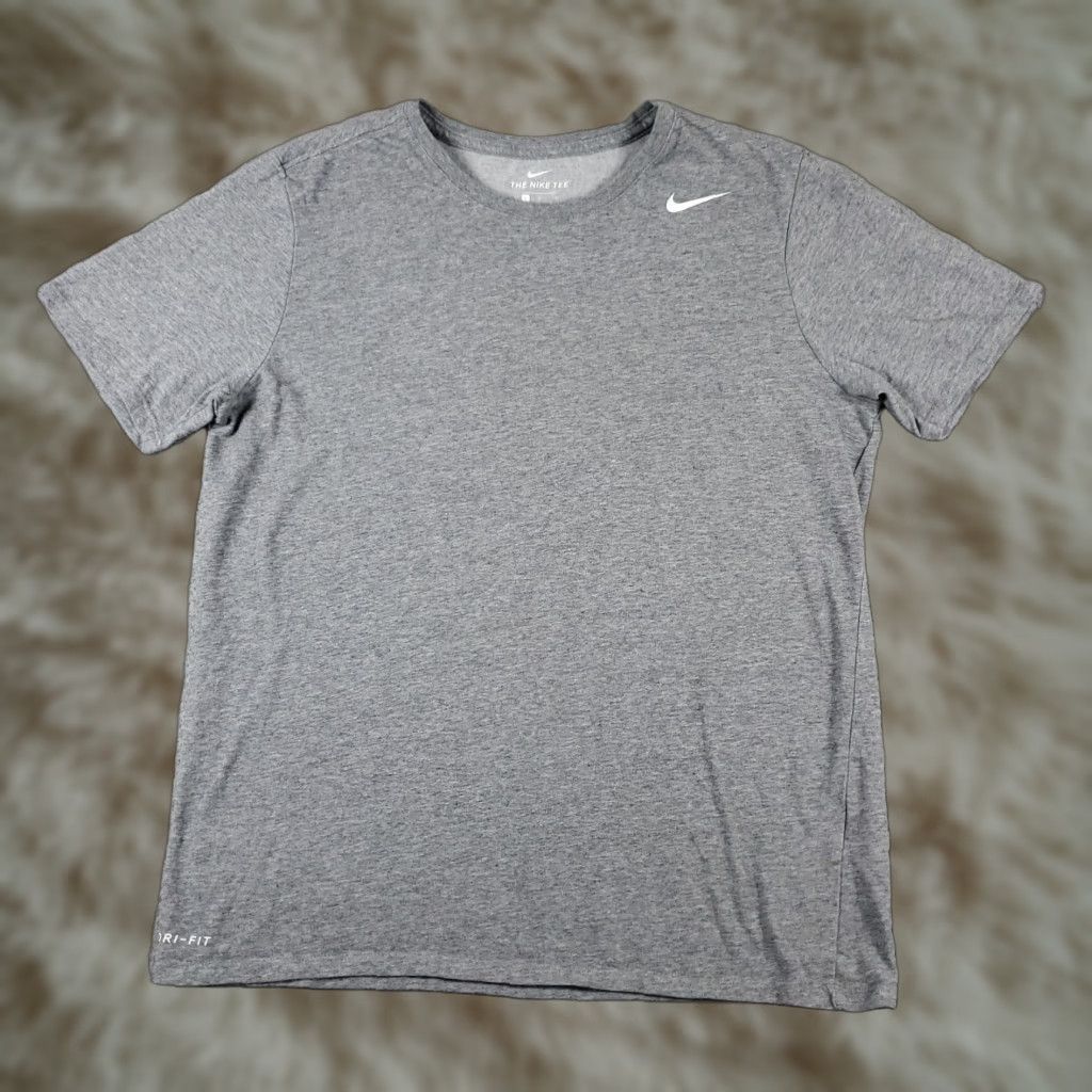 Nike Nike T Shirt Mens L Gray Swoosh Casual Short Sleeve Crew Neck Cotton Blend Logo Sports Modern Vintage: No Size US L / EU 52-54 / 3 - 1 Thumbnail