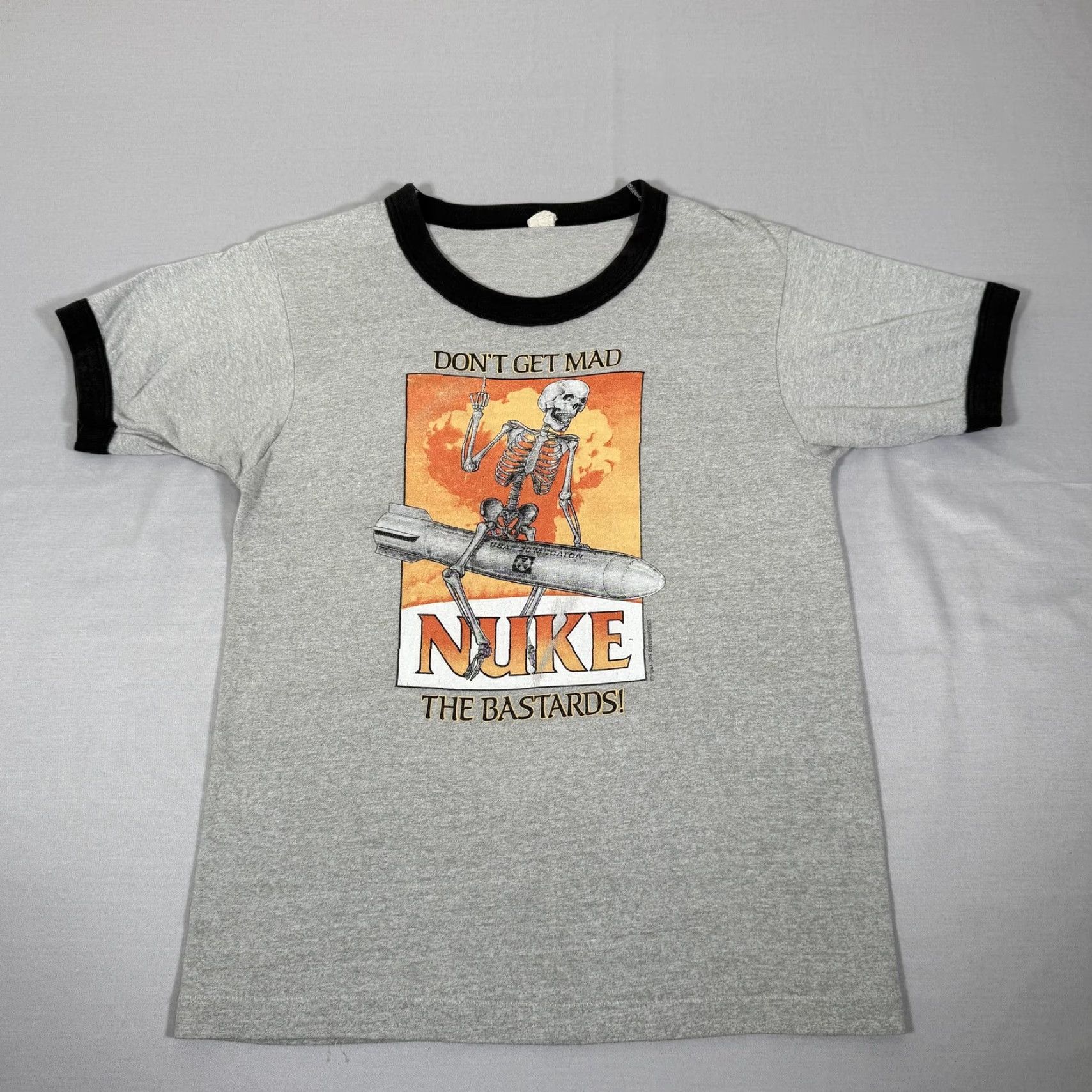 Vintage VINTAGE screen stars Nuke The Bastards Shirt Men Small Gray Ringer Skeleton 80s Graphic Print Size US S / EU 44-46 / 1 - 2 Thumbnail