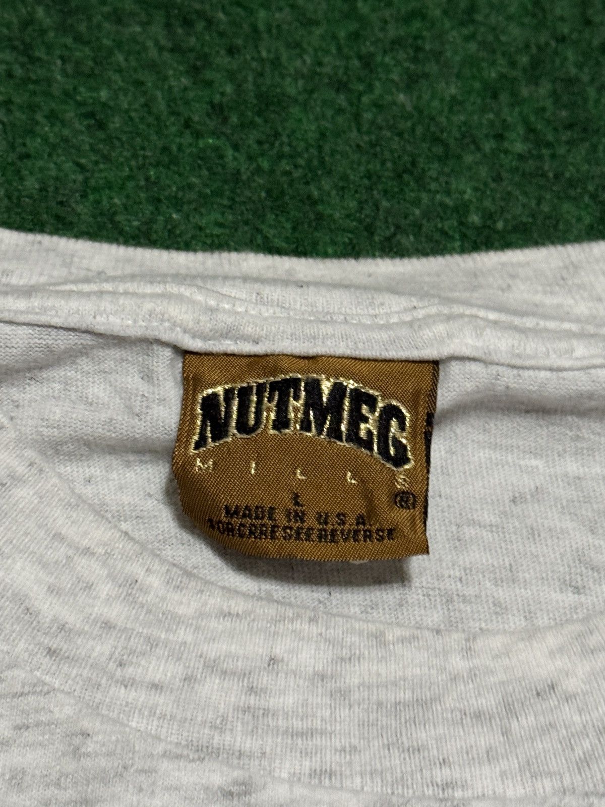 Nutmeg Vintage 90s Cleveland Indians Cleveland Stadium T Shirt Size US L / EU 52-54 / 3 - 4 Thumbnail