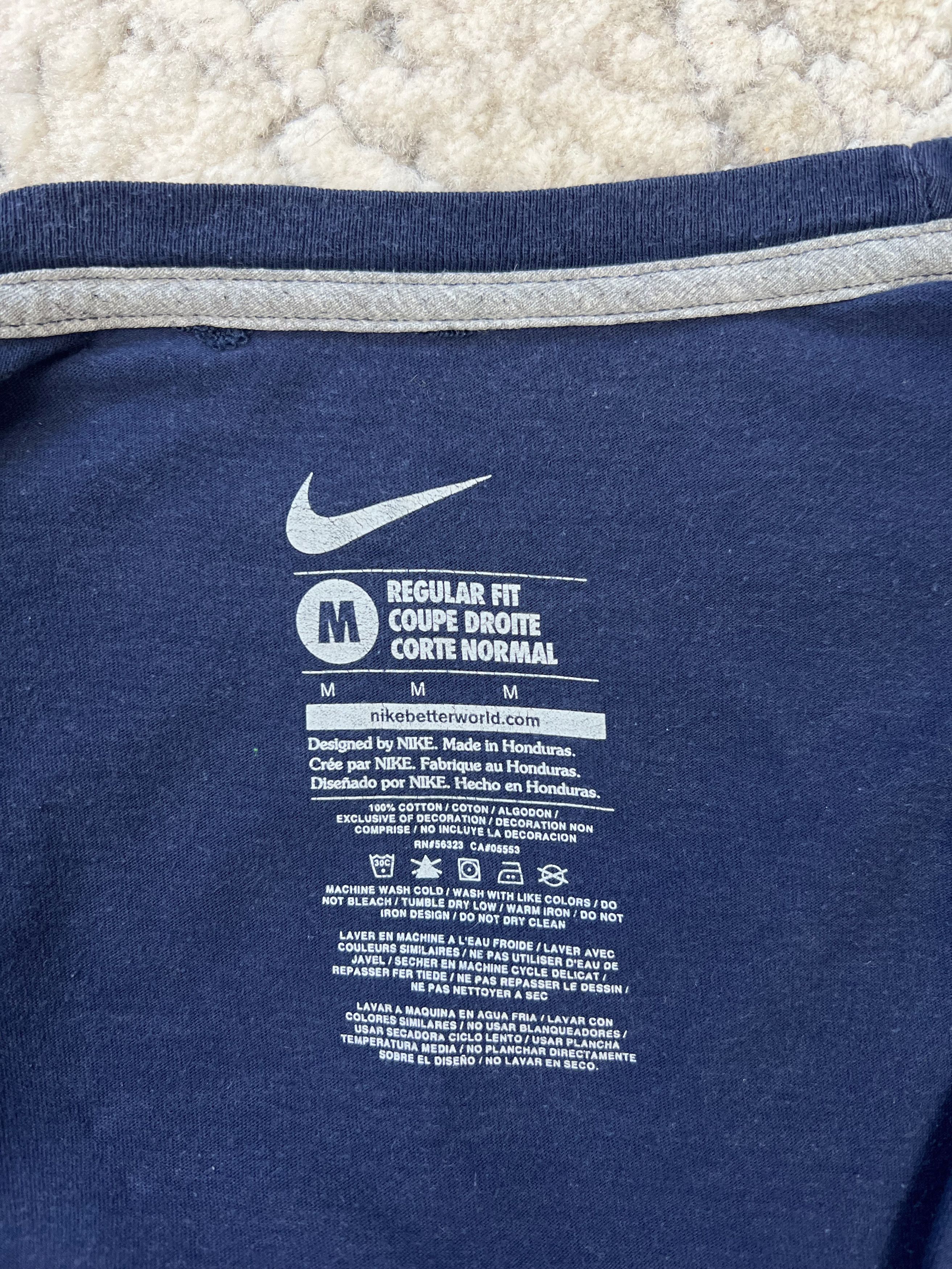 Nike Nike Cross-Hatch Swoosh Logo Tee Size US M / EU 48-50 / 2 - 10 Thumbnail