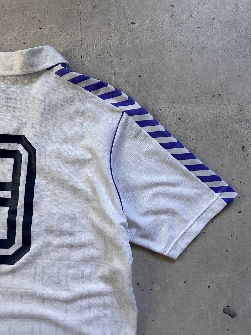 Hummel Real Madrid Hummel Parmalat #9 Santillana Jersey 1989-90 XL Size US XL / EU 56 / 4 - 18 Thumbnail