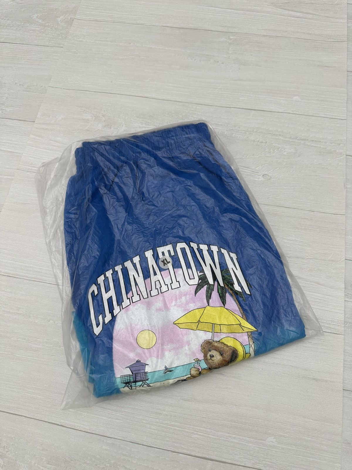 Chinatown Market Bear Blue Tie Dye Logo Shorts Sz. XL