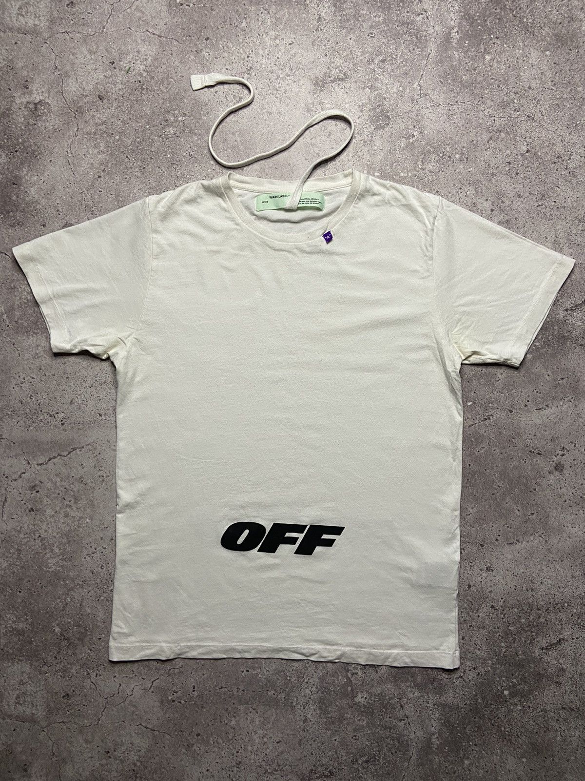 Off-White Off White Medium Spell Out White Tee Virgil Abloh Size US L / EU 52-54 / 3 - 1 Thumbnail
