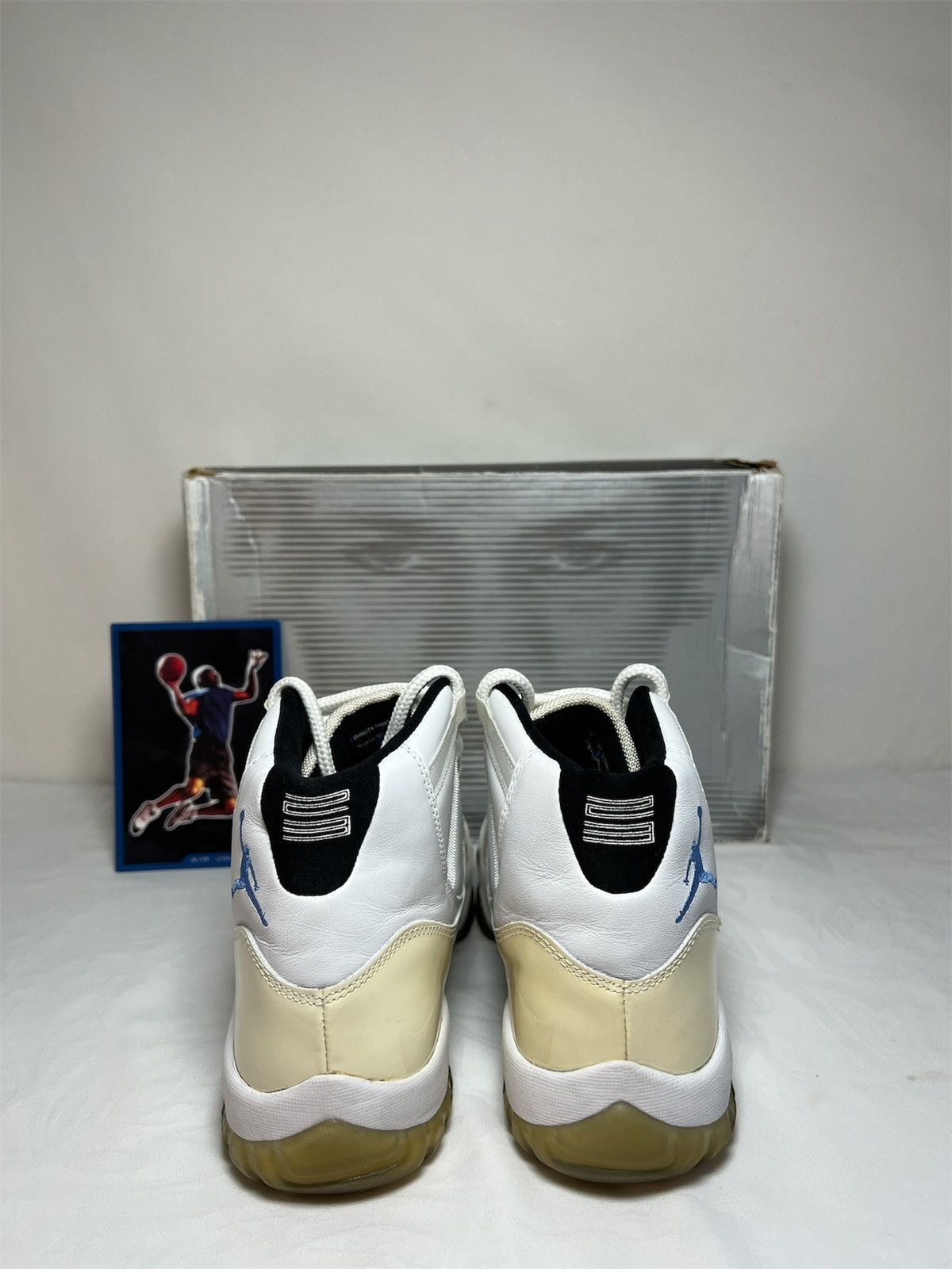 Jordan Brand Air Jordan 11 Retro Columbia Size US 10.5 / EU 43-44 - 7 Thumbnail