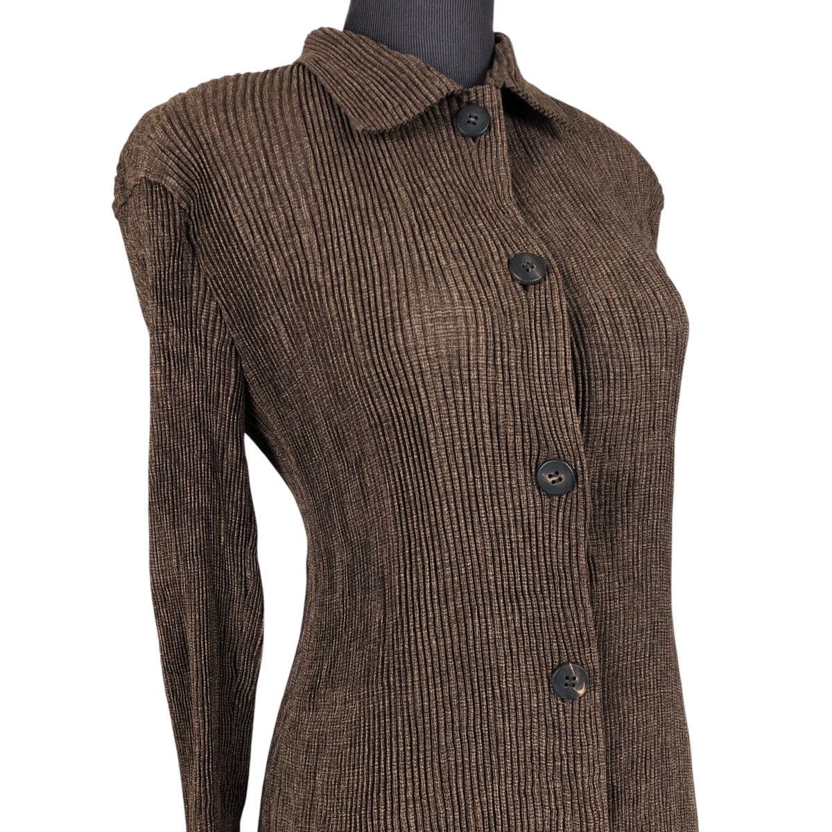 Pleats Please Issey Miyake Vintage Issey Miyake Pleats Please A/W 2008 Pleated Top Size M / US 6-8 / IT 42-44 - 5 Thumbnail
