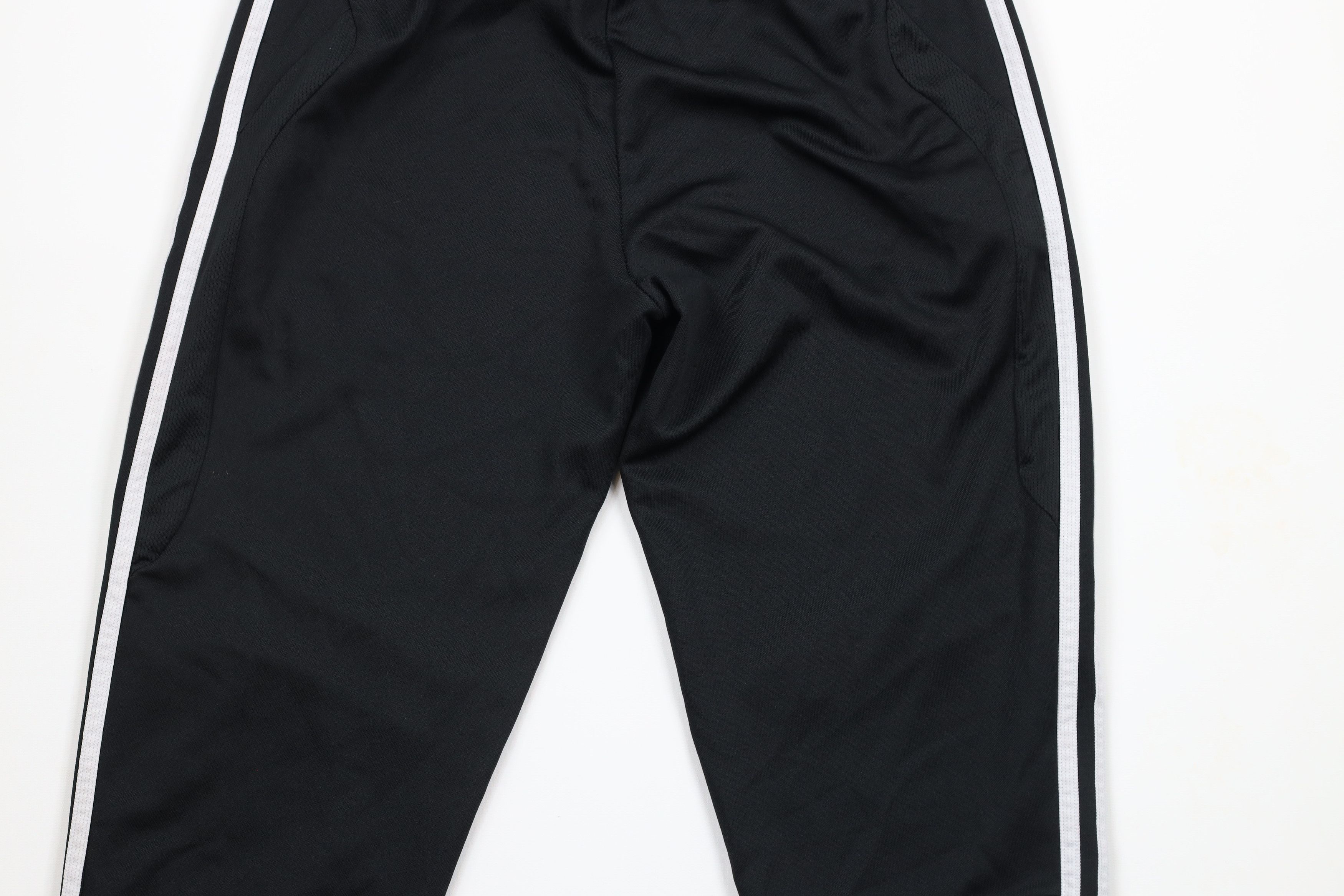 Adidas × Vintage Vintage Adidas Out Striped Tapered Leg Soccer Warm Up Pants Size US 34 / EU 50 - 13 Thumbnail