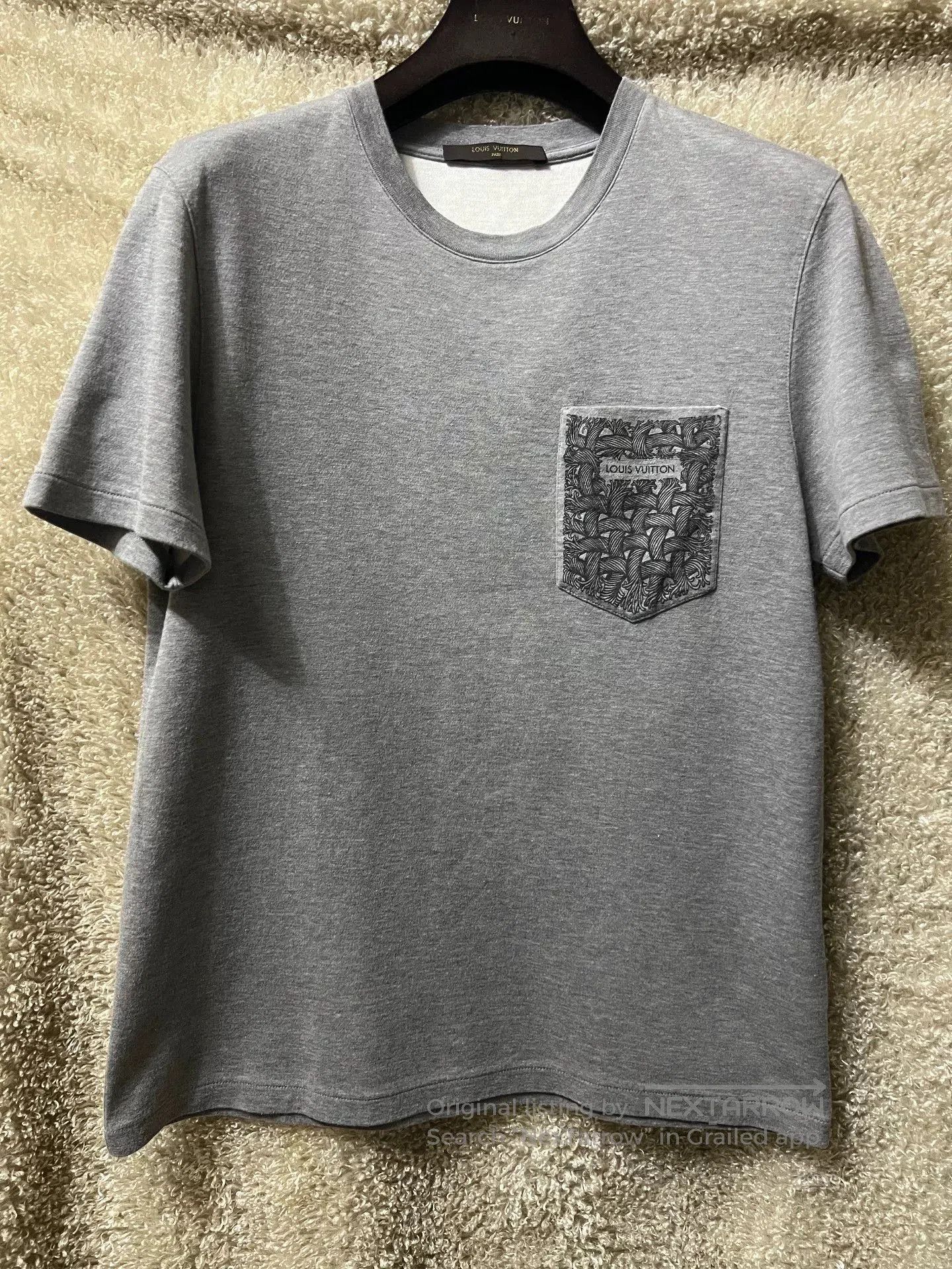 Louis Vuitton Louis Vuitton Men's Casual Short. Size US S / EU 44-46 / 1 - 1 Thumbnail
