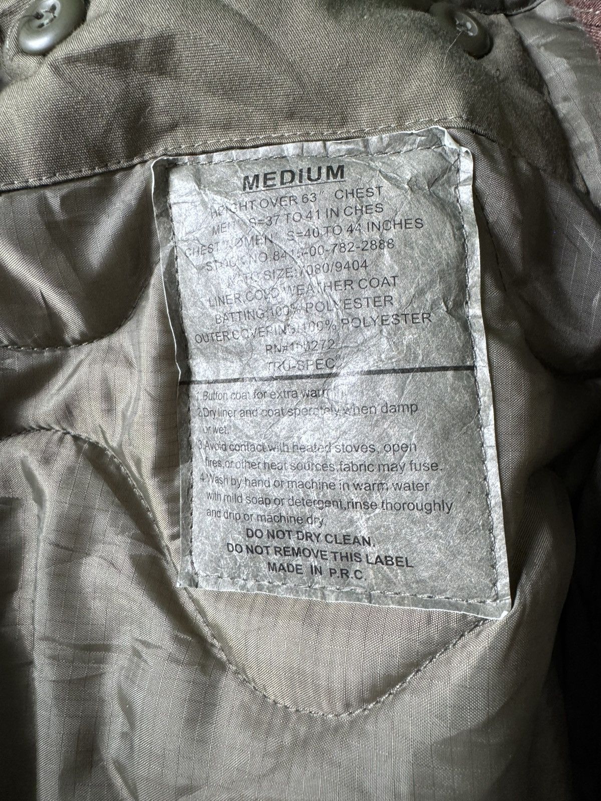 Vintage Heavy Army Field Jacket woodland camo Size US M / EU 48-50 / 2 - 3 Thumbnail