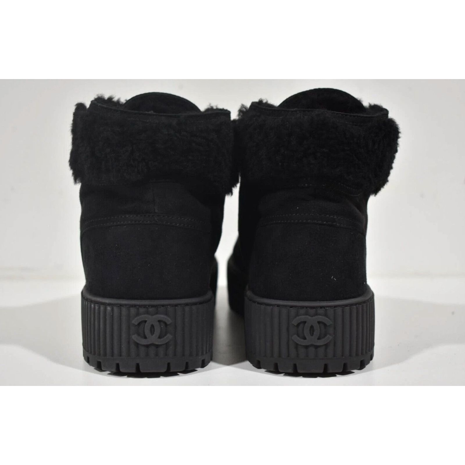 Chanel 21K Shearling Fur CC Logo Lace Up High Top Sneaker Boots 41 Size US 11 / IT 41 - 10 Thumbnail
