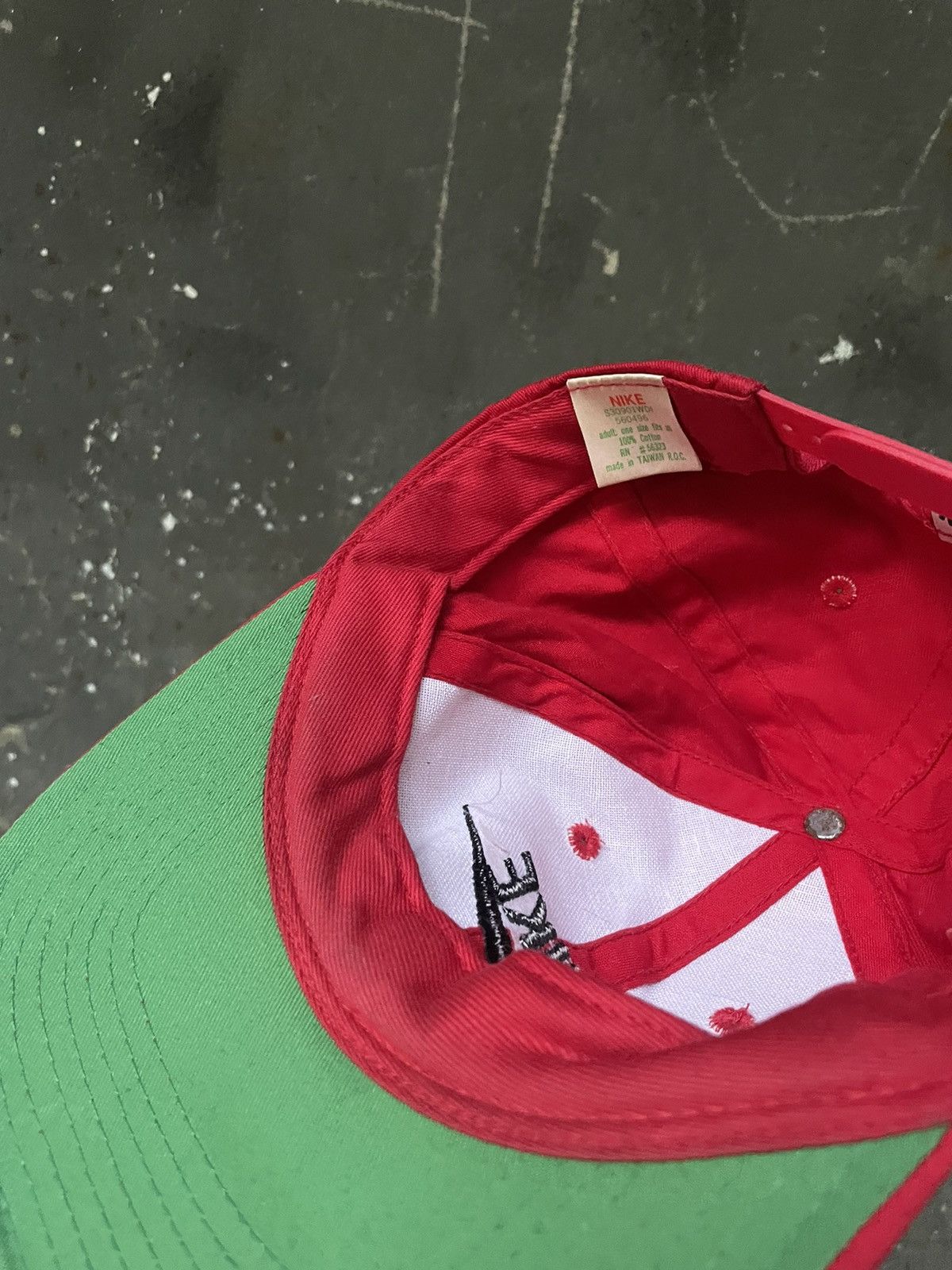 Nike Nike Vintage 80’s Red Cap Y2K Center Logo Size ONE SIZE - 8 Thumbnail