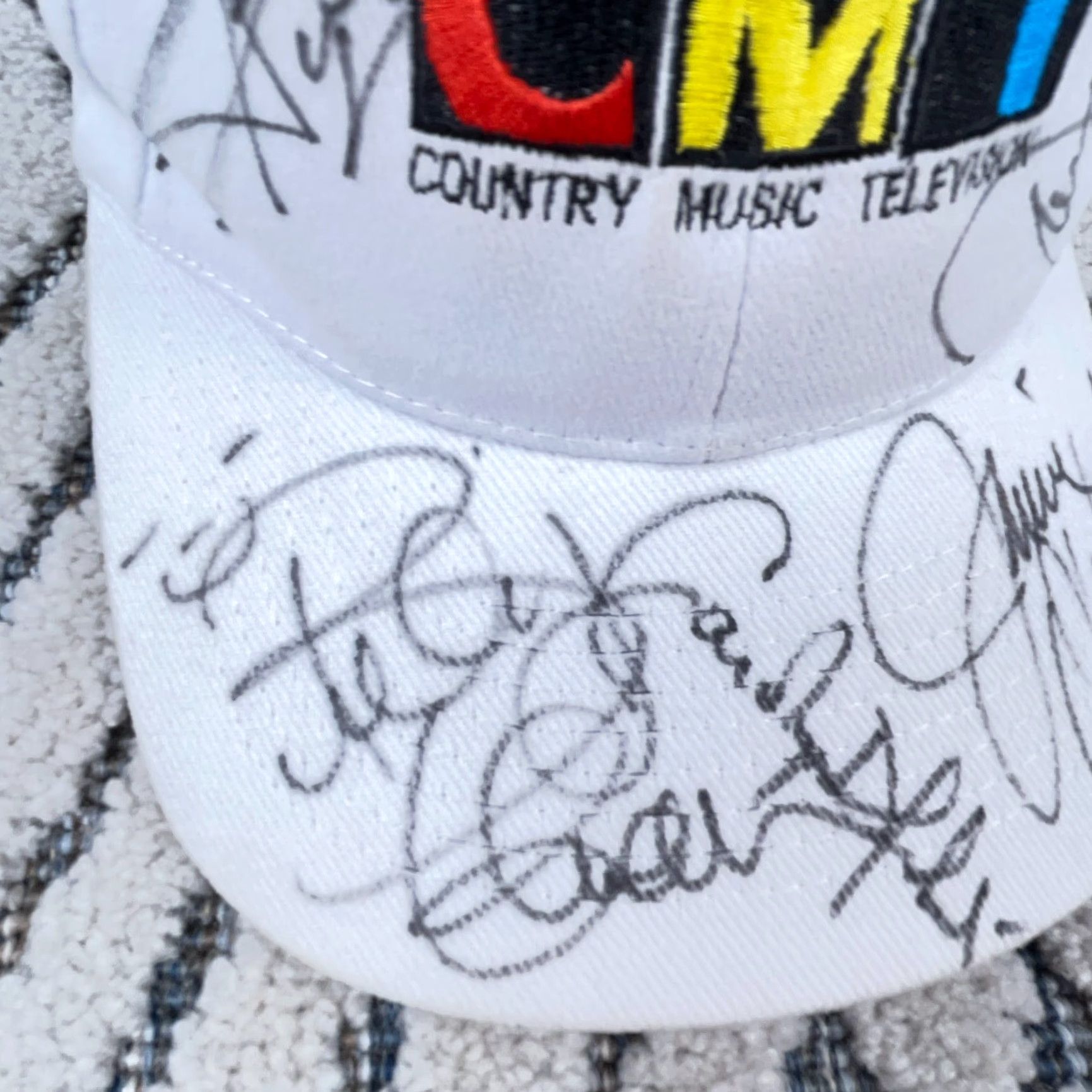 Vintage VINTAGE KC Collections White Snapback Hat Adult Adjustable 90s Country Music Autographed Untested Size ONE SIZE - 3 Thumbnail