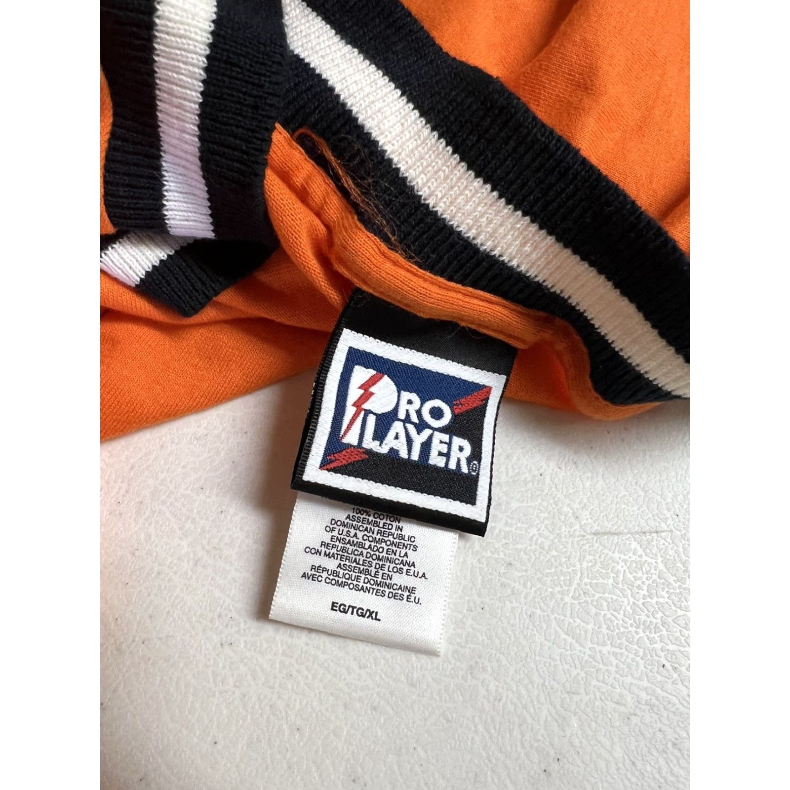 Vintage VINTAGE Pro Player Orange V-Neck Tee T-Shirt XL Pro Player Uniform Short Sleeve Mens? Size US XL / EU 56 / 4 - 3 Thumbnail