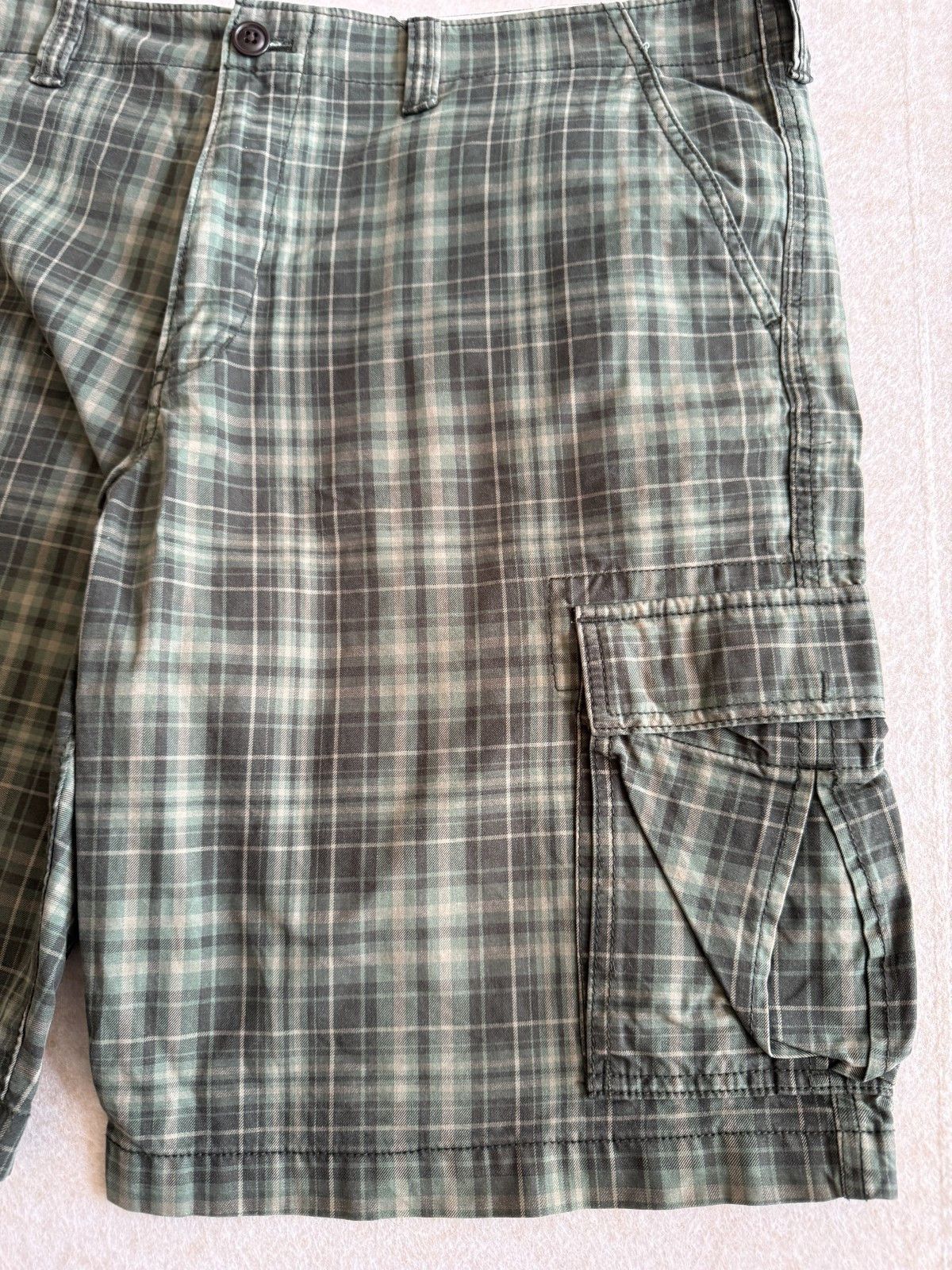 Eddie Bauer Eddie Bauer Men's Cargo Shorts Plaid Outdoor, hiking Size 3 Size US 38 / EU 54 - 3 Thumbnail