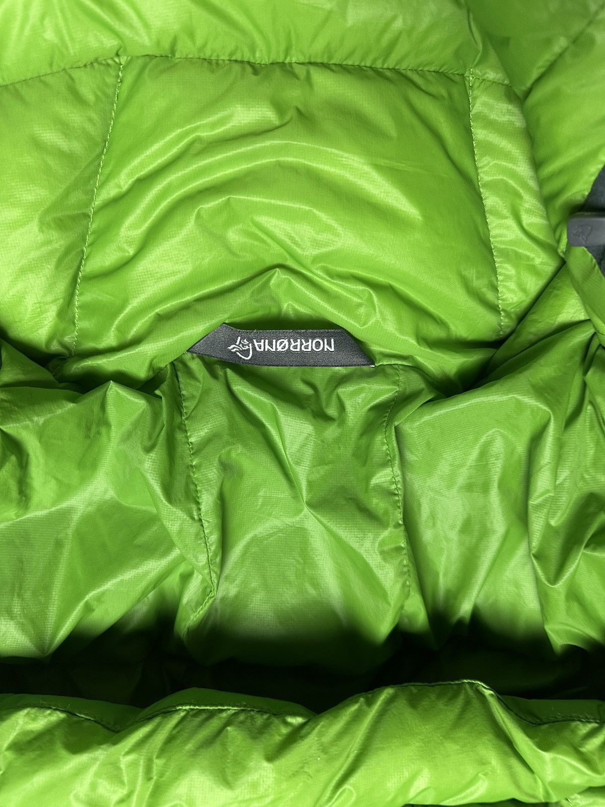 Norrona Norrona Lyngen Down 750 Outdoor Hooded Puffer Down Jacket Size US S / EU 44-46 / 1 - 12 Thumbnail