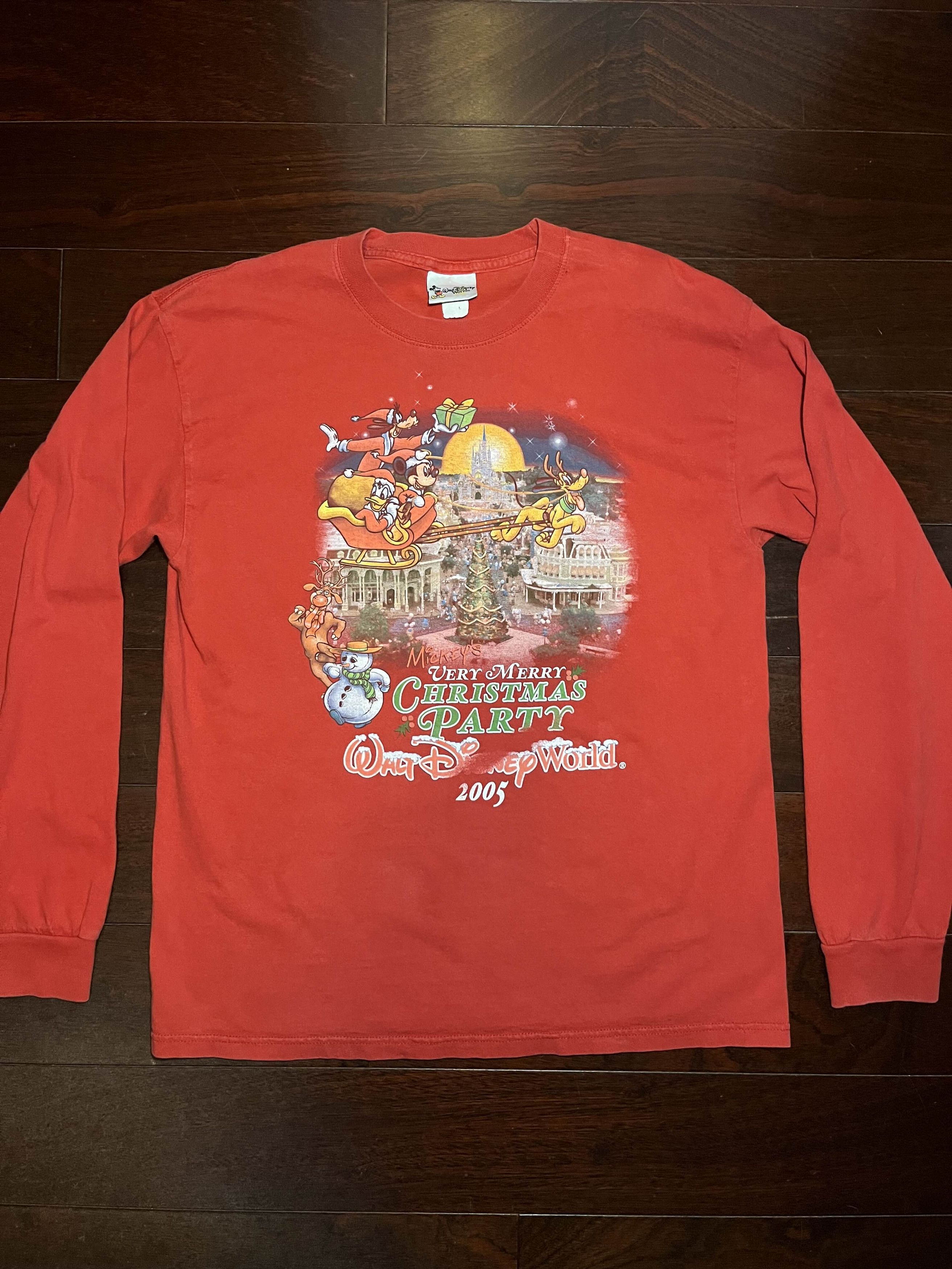 Disney × Mickey Mouse × Vintage Y2K Walt Disney World Very Merry Christmas Party 2005 Size US L / EU 52-54 / 3 - 1 Thumbnail