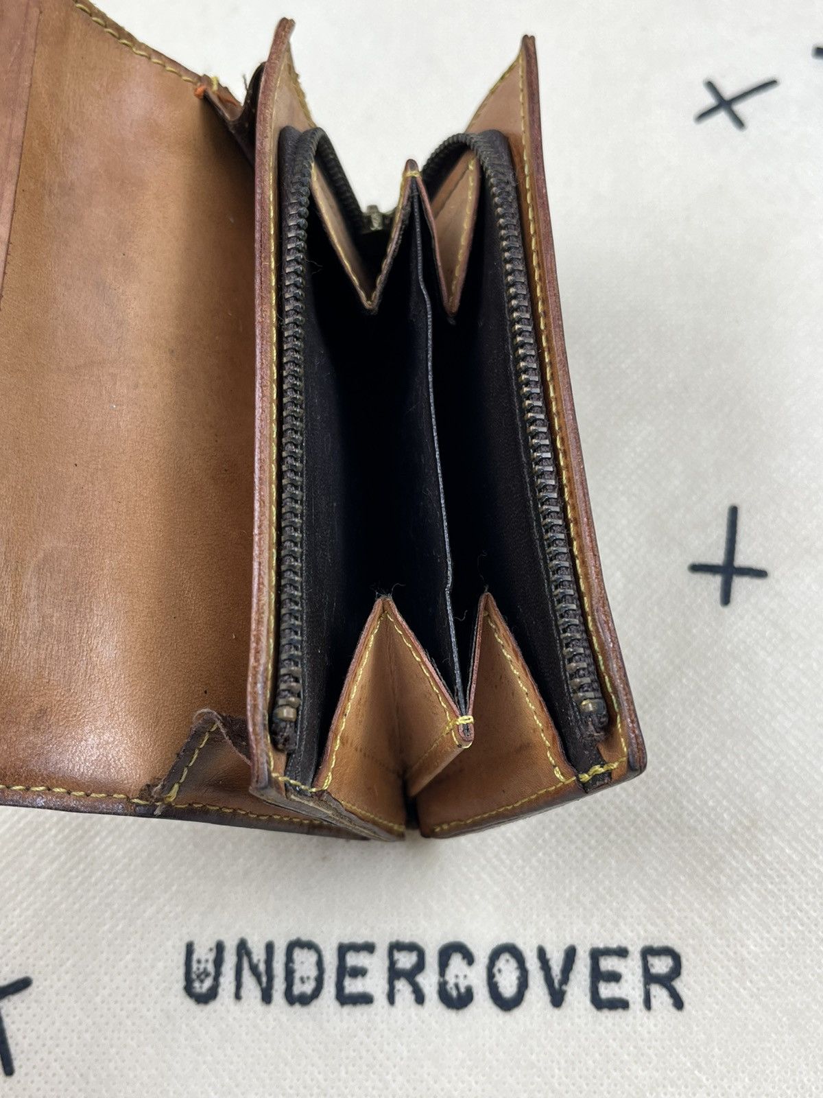 Undercover SS01 Undercover Louis Vuitton Rip Monogram Leather Wallet Size ONE SIZE - 6 Thumbnail