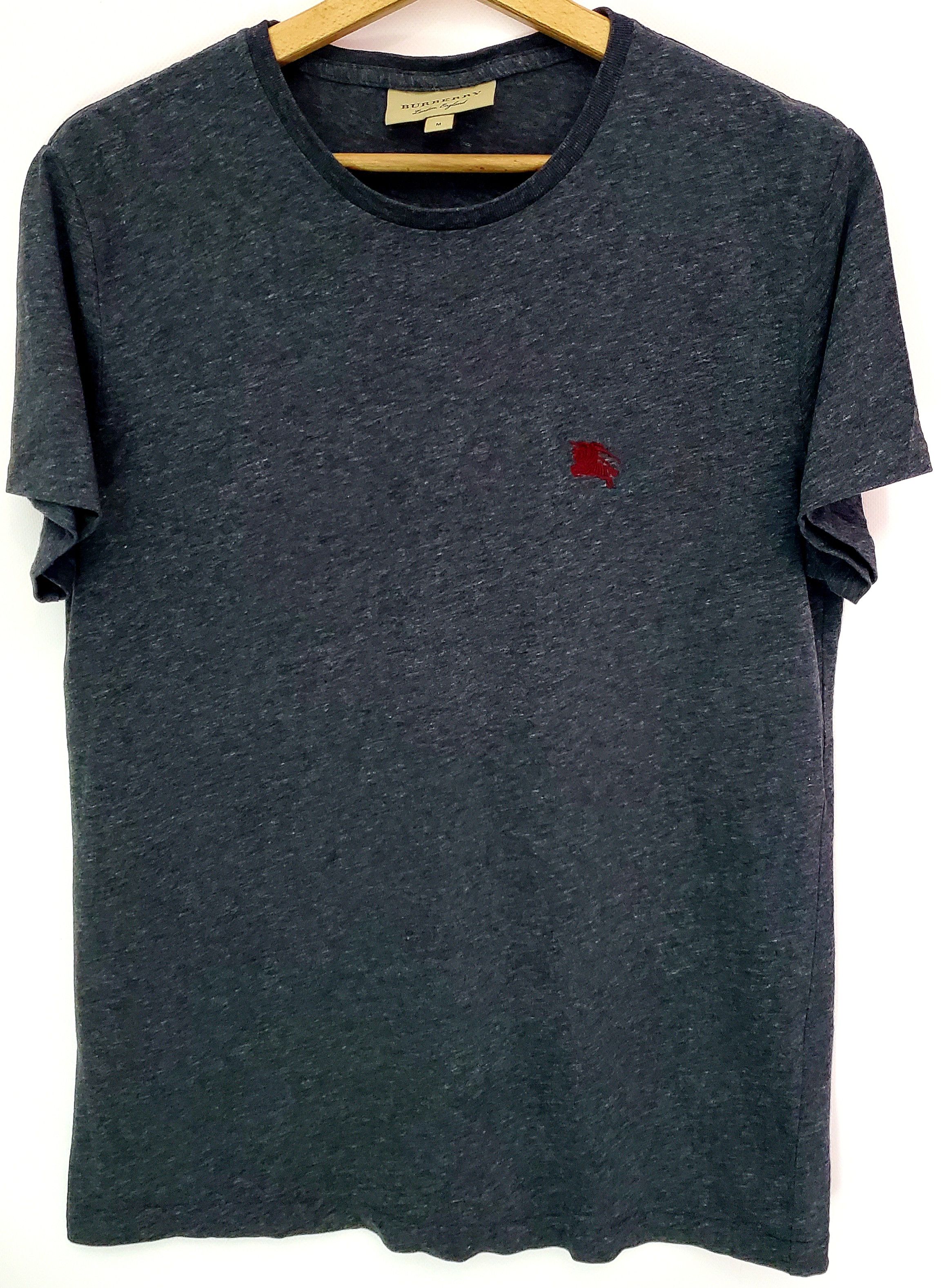 Burberry × Vintage Vintage Burberry Small Logo T-Shirt perfect condition M Size US M / EU 48-50 / 2 - 1 Thumbnail