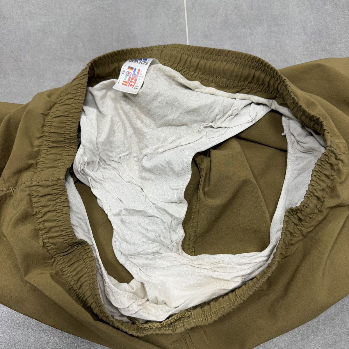 Adidas × Vintage Vintage Adidas Shorts Size M Size US 32 / EU 48 - 11 Thumbnail