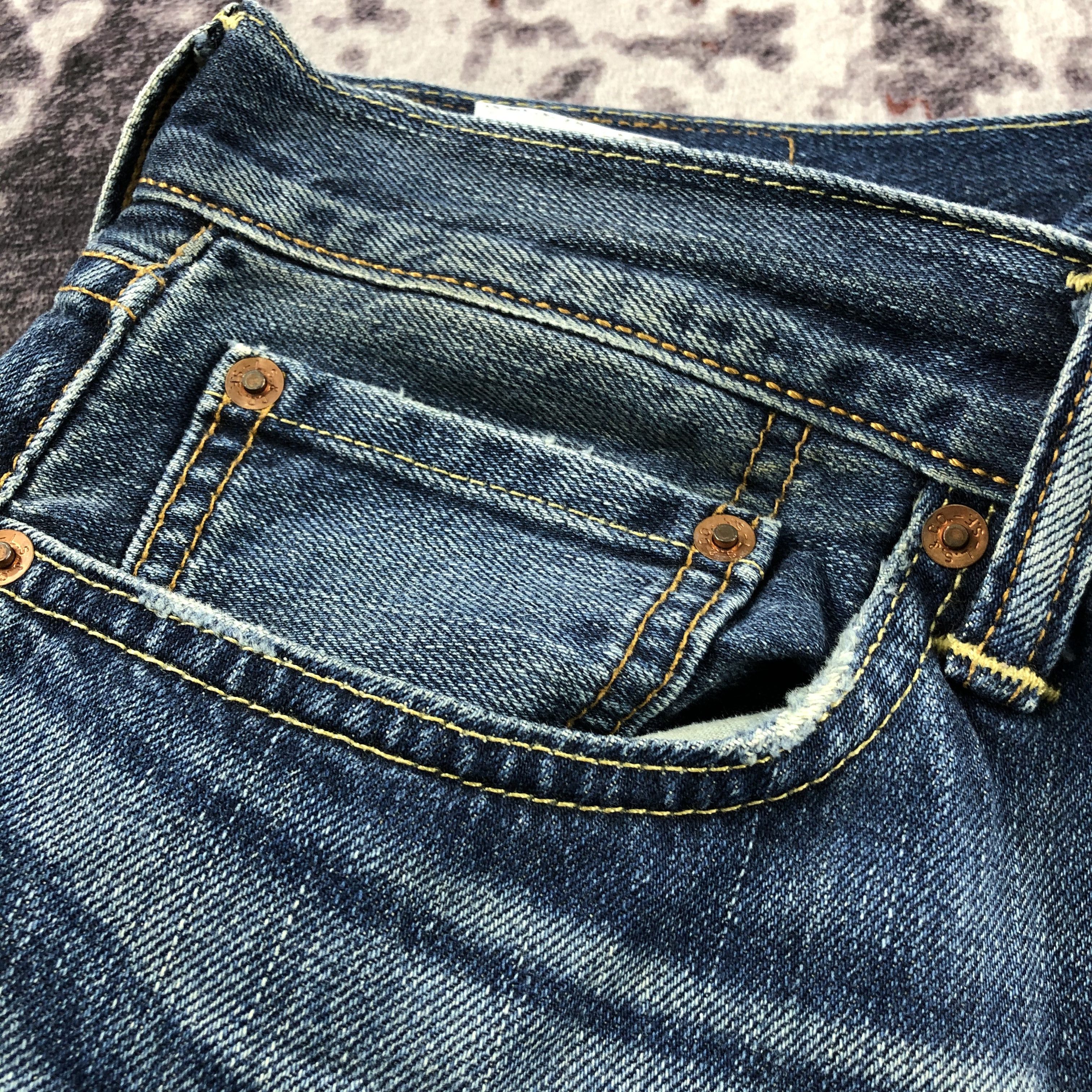 Levi's × Vintage Vintage Blue Wash Levis 505 Jeans-JM2749 Size US 34 / EU 50 - 12 Thumbnail