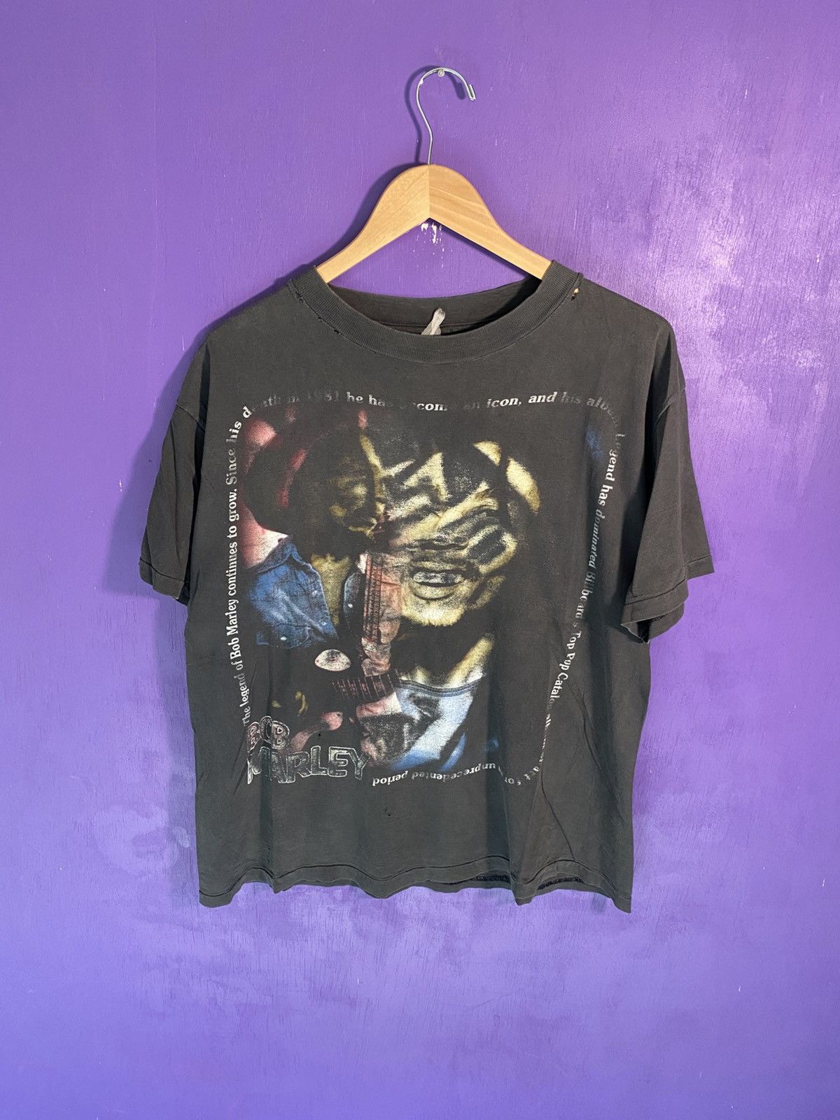 Vintage 90s Bob Marley faded out words rap tee