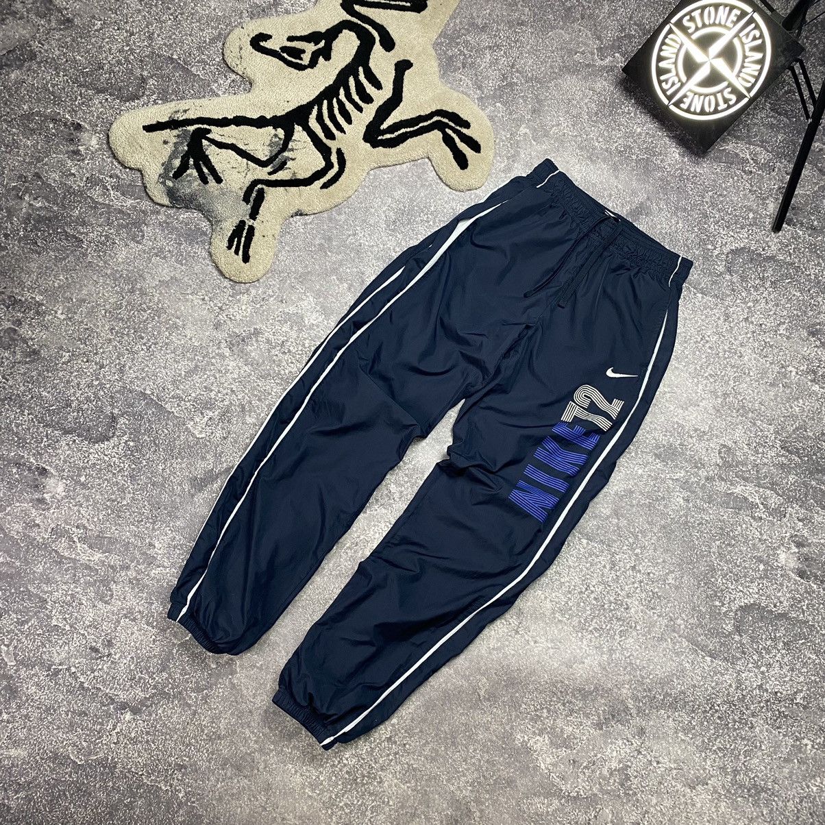 Vintage Vintage 00’s Nike Drill Y2k Nylon Big logo pants Size US 30 / EU 46 - 1 Thumbnail