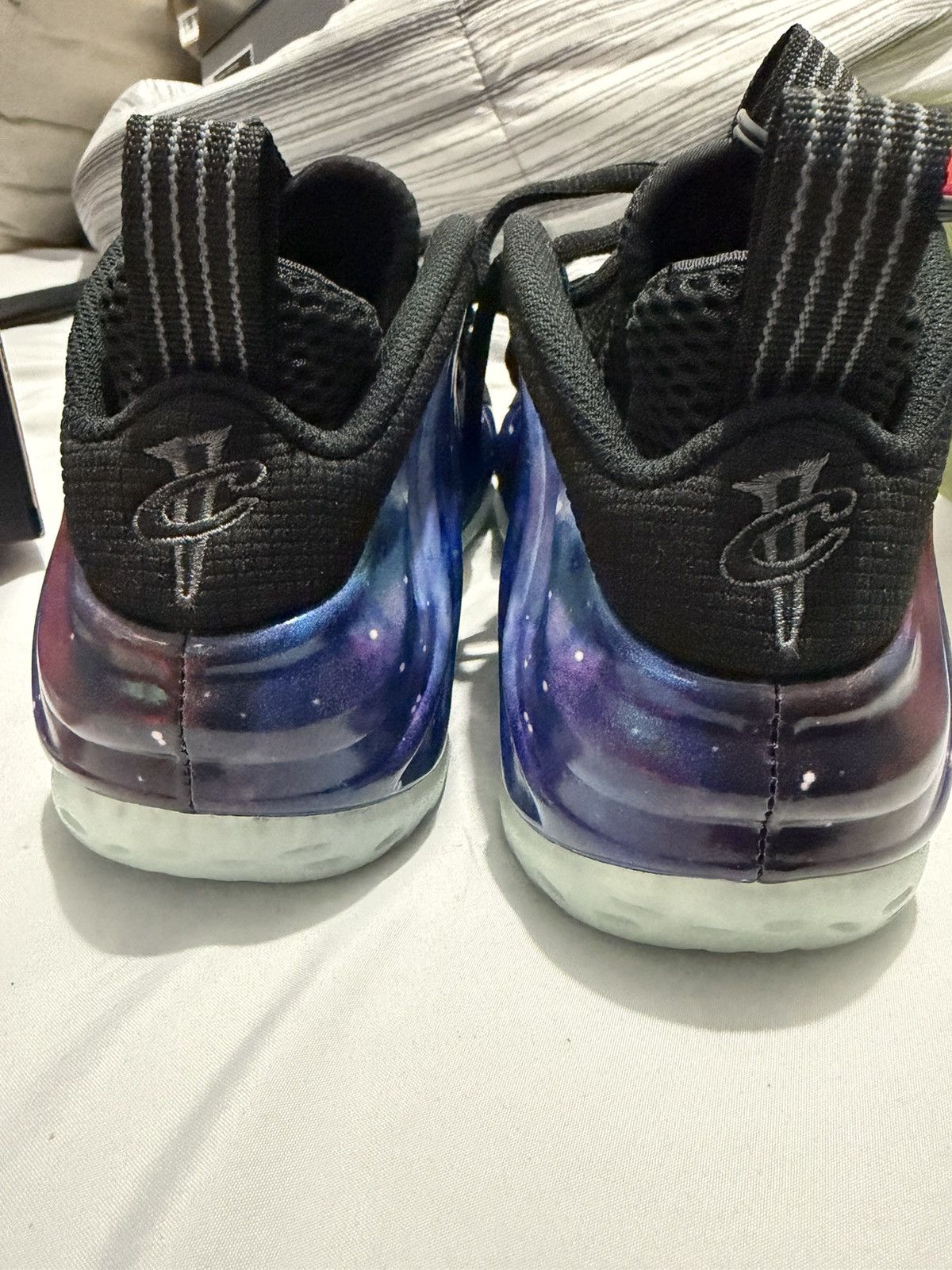 Nike Nike Foamposites Size US 7 / EU 40 - 3 Thumbnail
