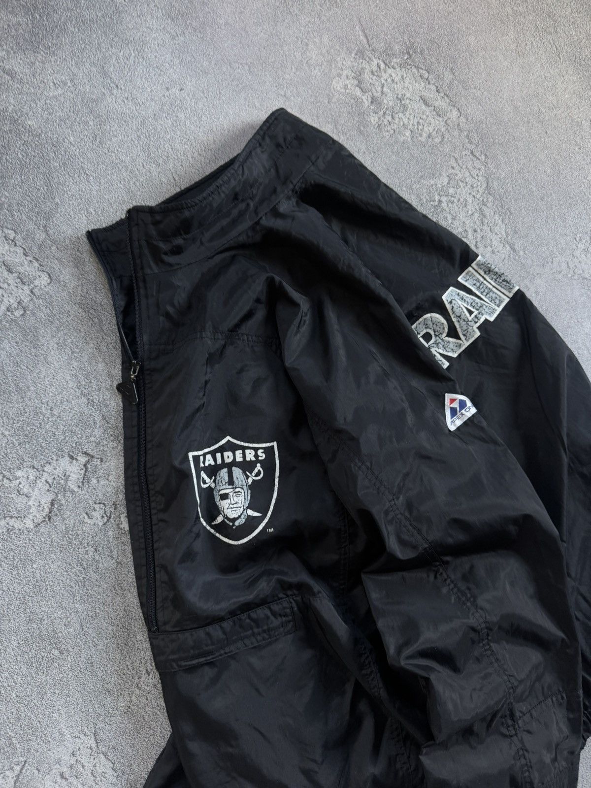 Apex One Raiders Oakland Apex One NFL light jacket anorak bomber 90s Size US XL / EU 56 / 4 - 2 Thumbnail