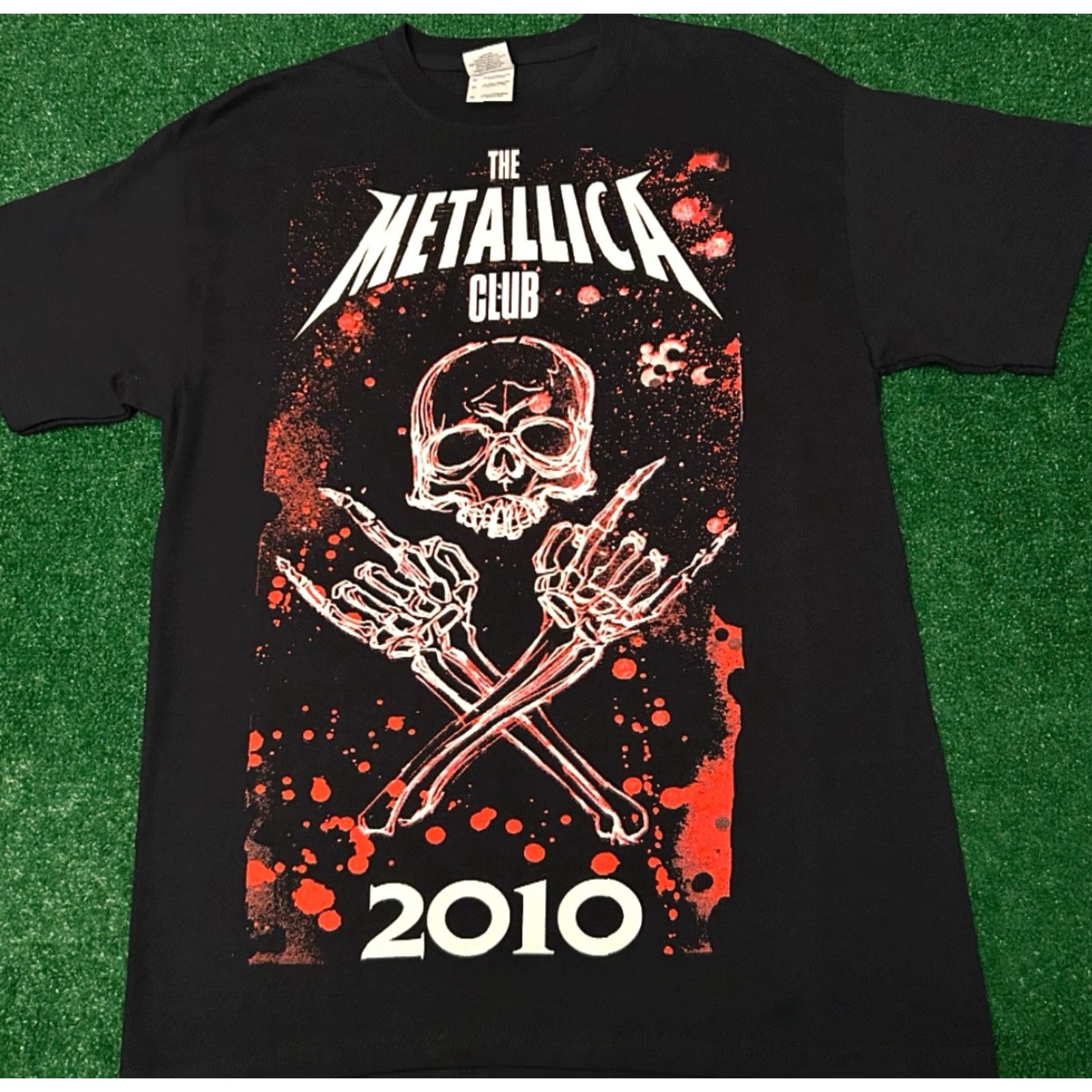 Vintage VINTAGE Metallica Rock Band Tee Club 2010 Shirt Mens M Black 90s Music Rock VTG T-Shirt Size US M / EU 48-50 / 2 - 4 Thumbnail