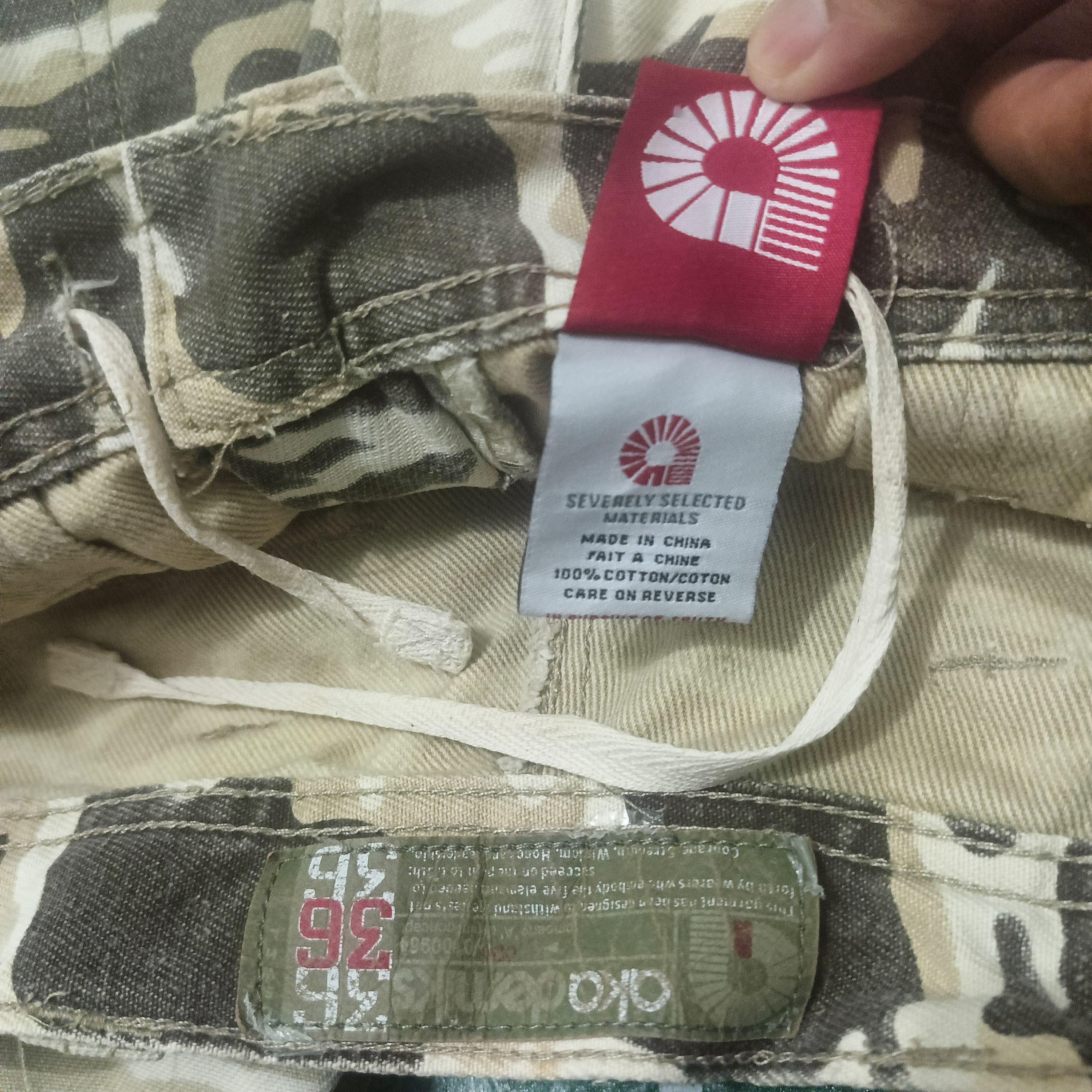 Japanese Brand Rare Japanese Akademiks Safety Camouflage Cargo Pants Size US 35 - 16 Thumbnail