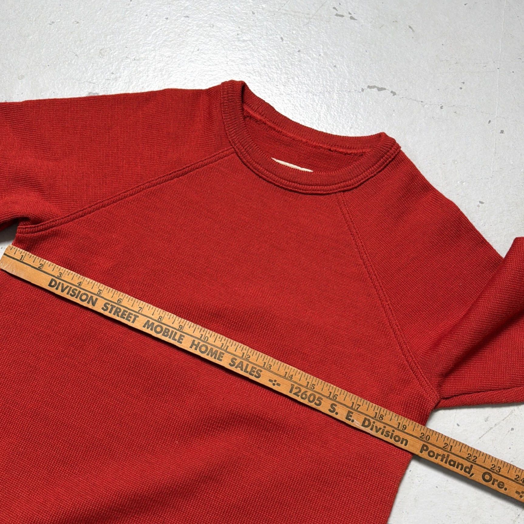 Vintage Dehen 1920 Heavy 100% Wool Knit Crewneck Raglan Sweater Dehen 1920, Wool, Crew Neck, Raglan, Pullover, Unisex Adults, M Size US M / EU 48-50 / 2 - 5 Thumbnail