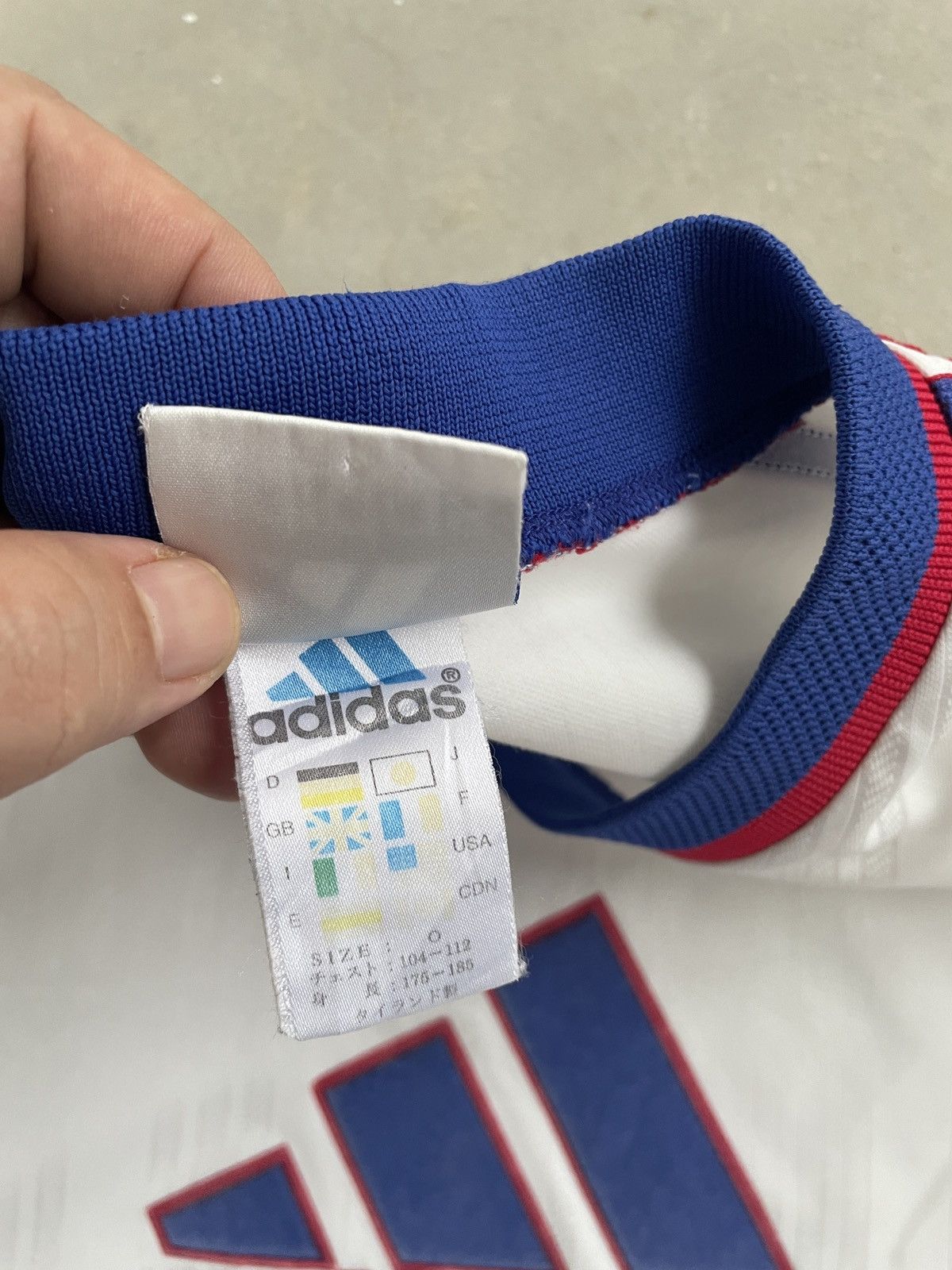Adidas × Vintage VINTAGE ADIDAS JERSEY BIG LOGO Size US L / EU 52-54 / 3 - 5 Thumbnail