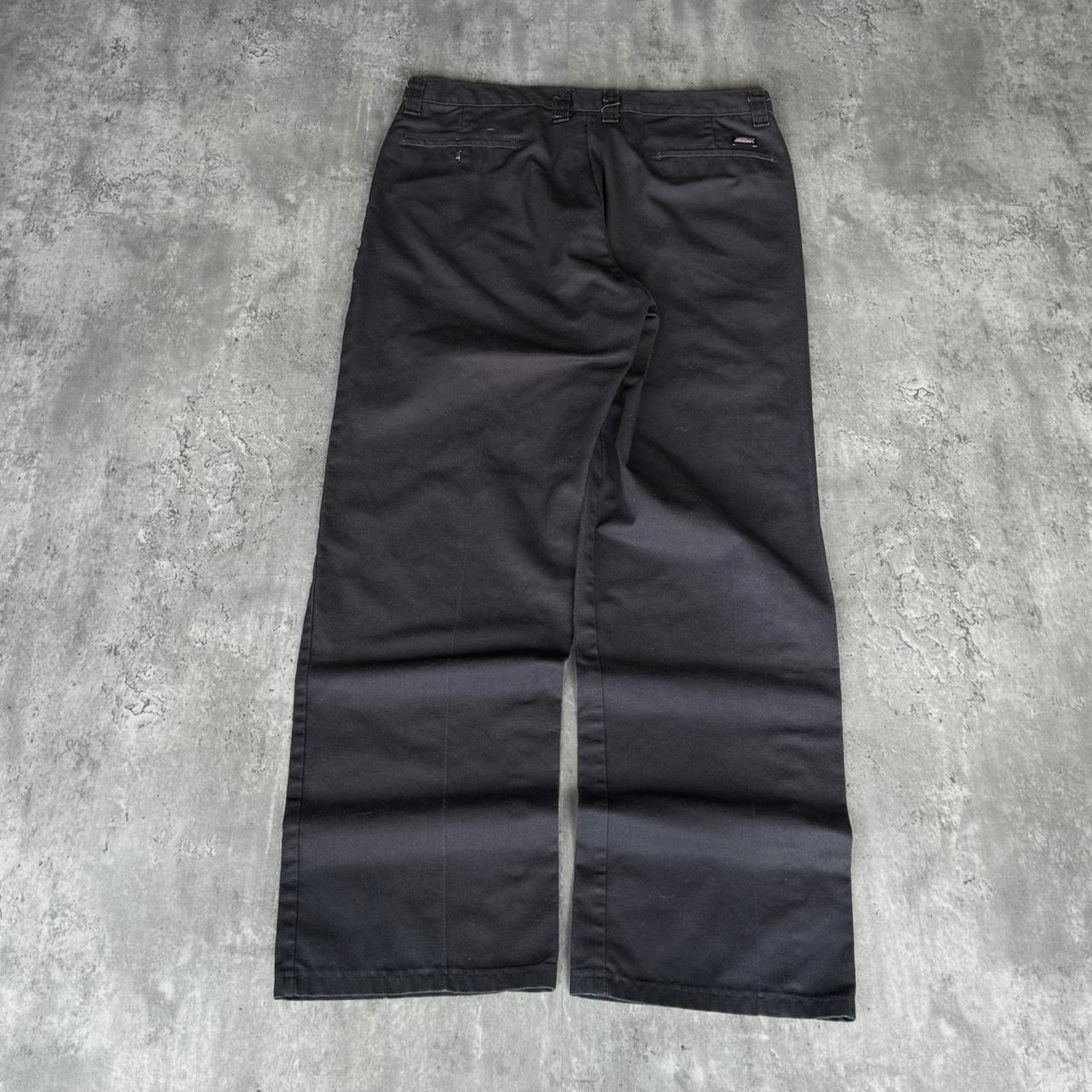 Dickies × Vintage Dickies Tonal Black Essential Casual Chino Pants Size US 37 - 2 Thumbnail